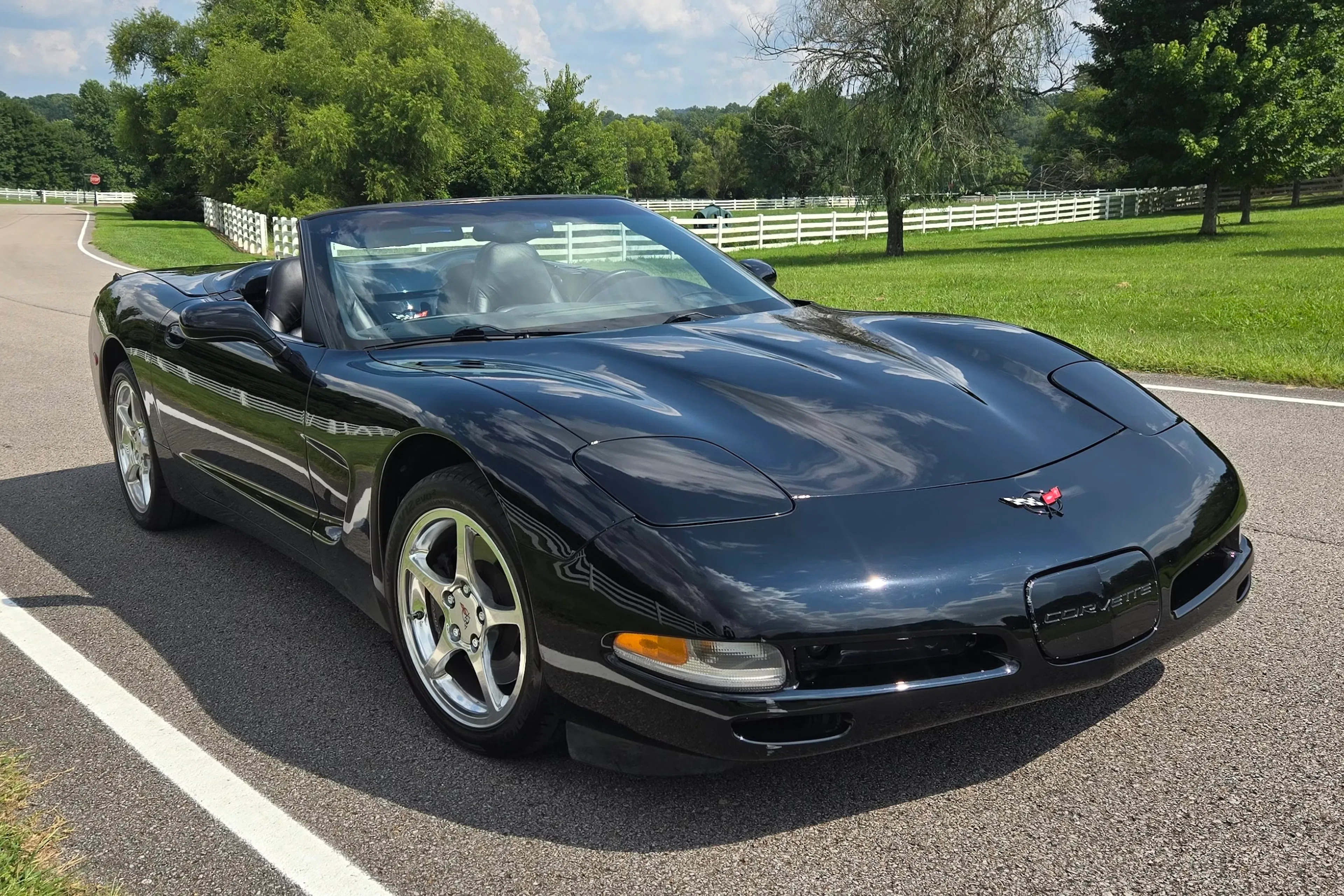 25k-Mile 2000 Chevrolet Corvette Convertible