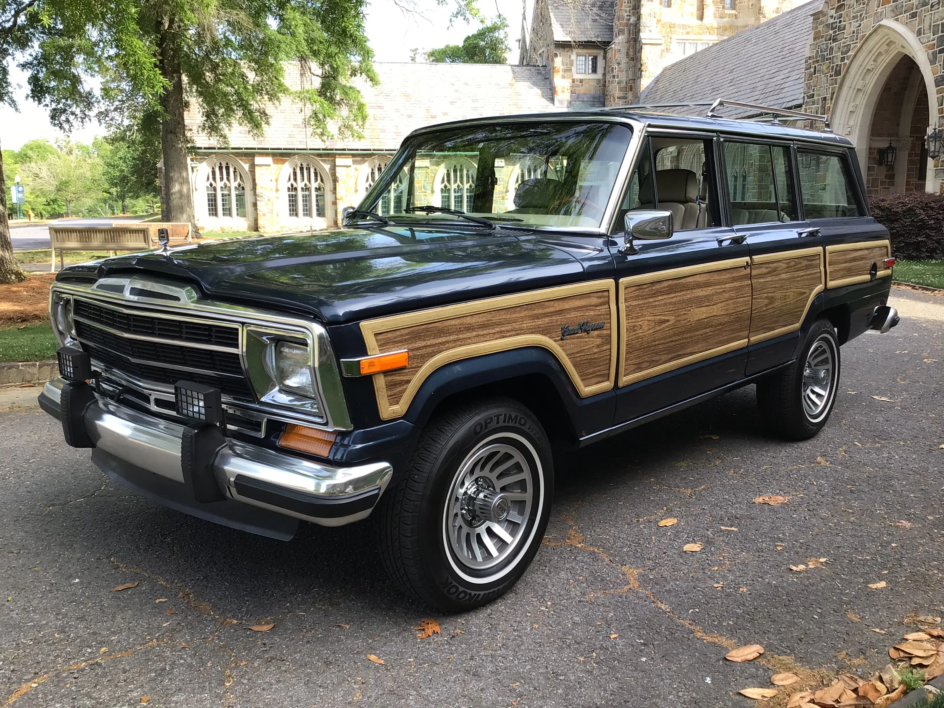 1989 Jeep Grand Wagoneer