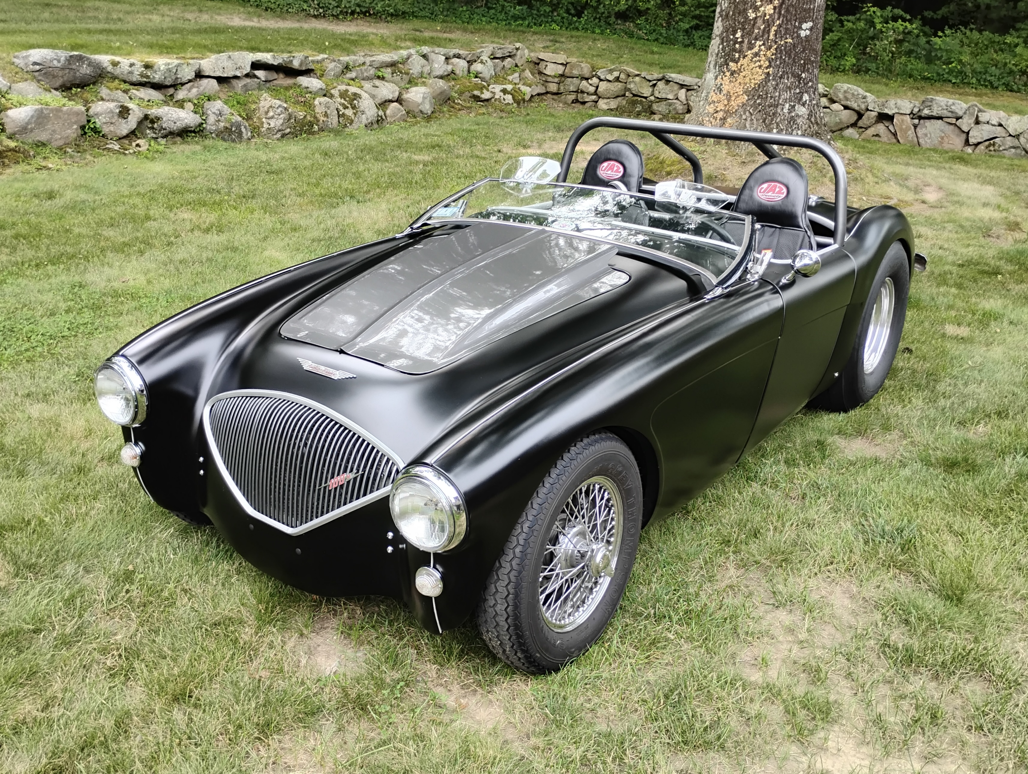 Custom 350-Powered 1956 Austin-Healey 100 BN2-Bodied Roadster