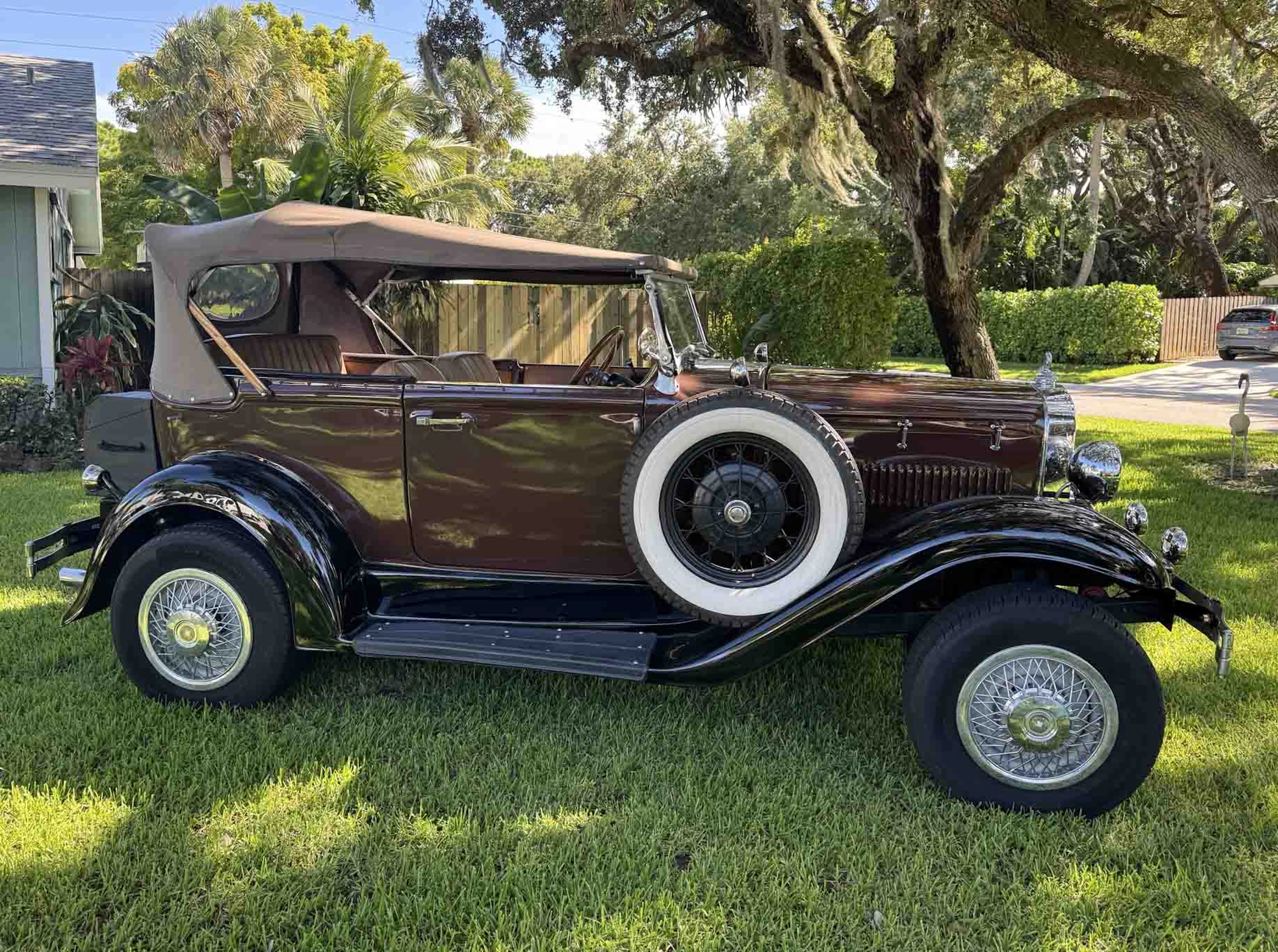 1981 Replicar Model A Phaeton by Glassic