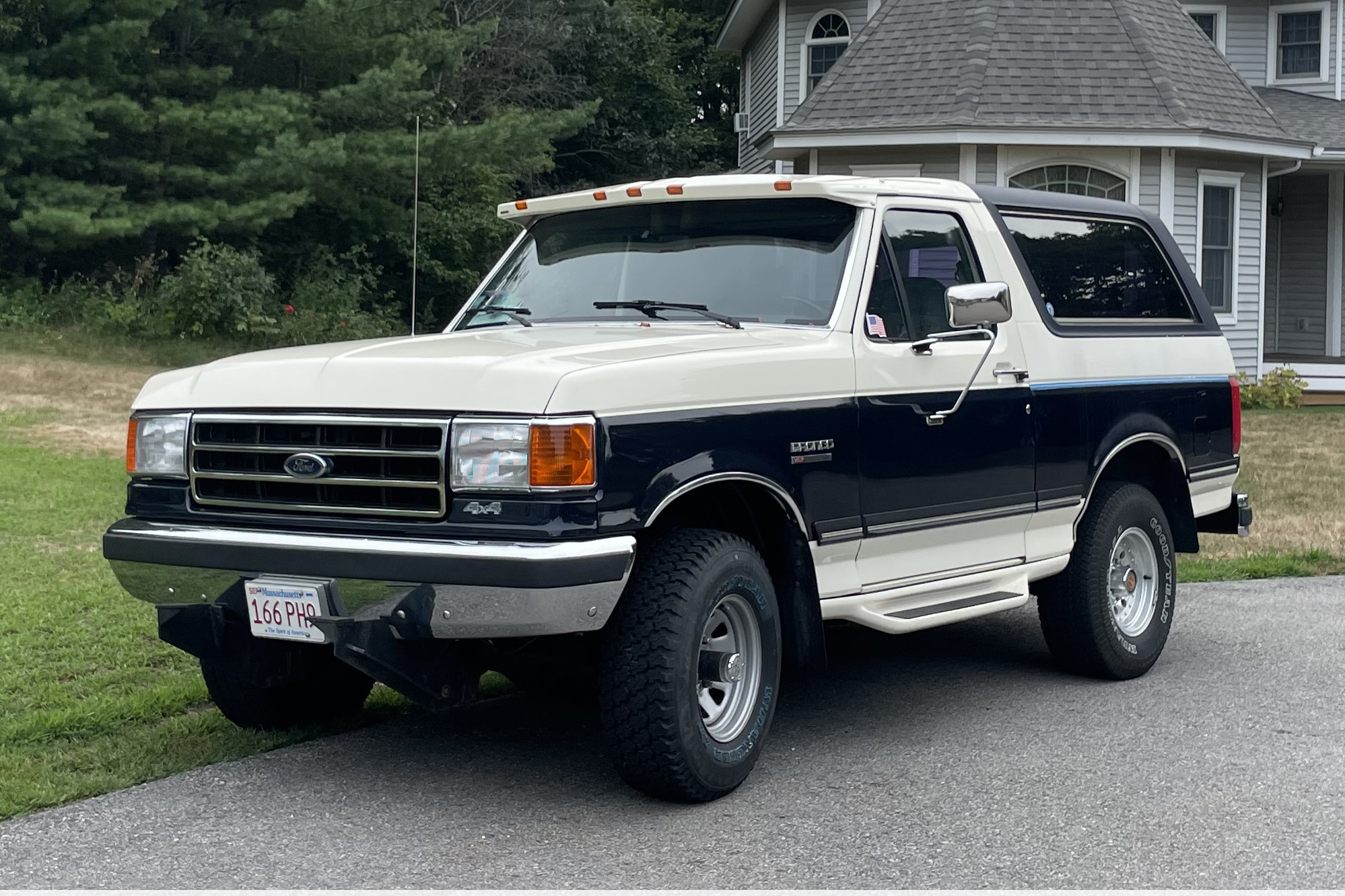 1991 Ford Bronco XLT