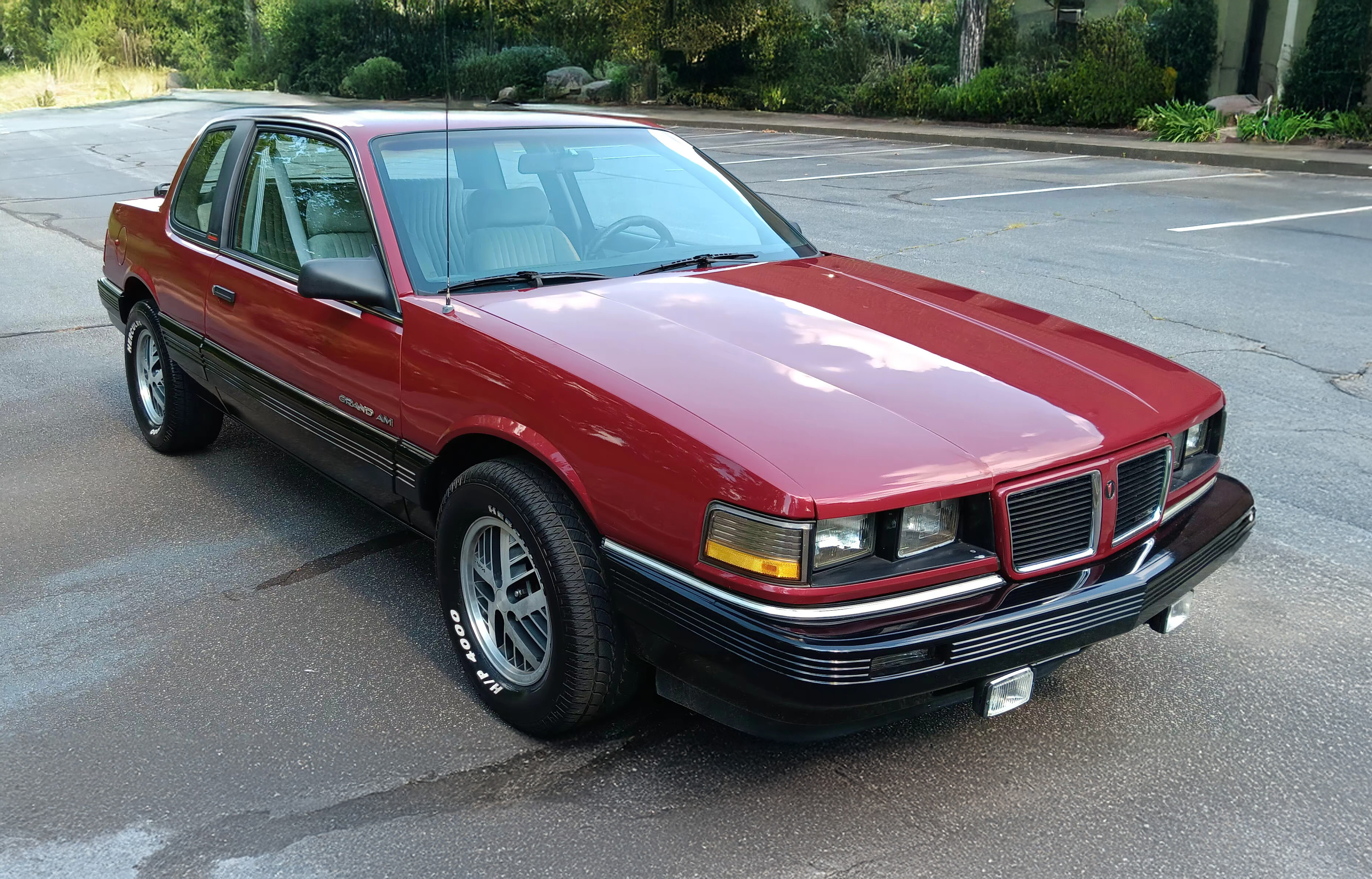 1988 Pontiac Grand Am LE Coupe
