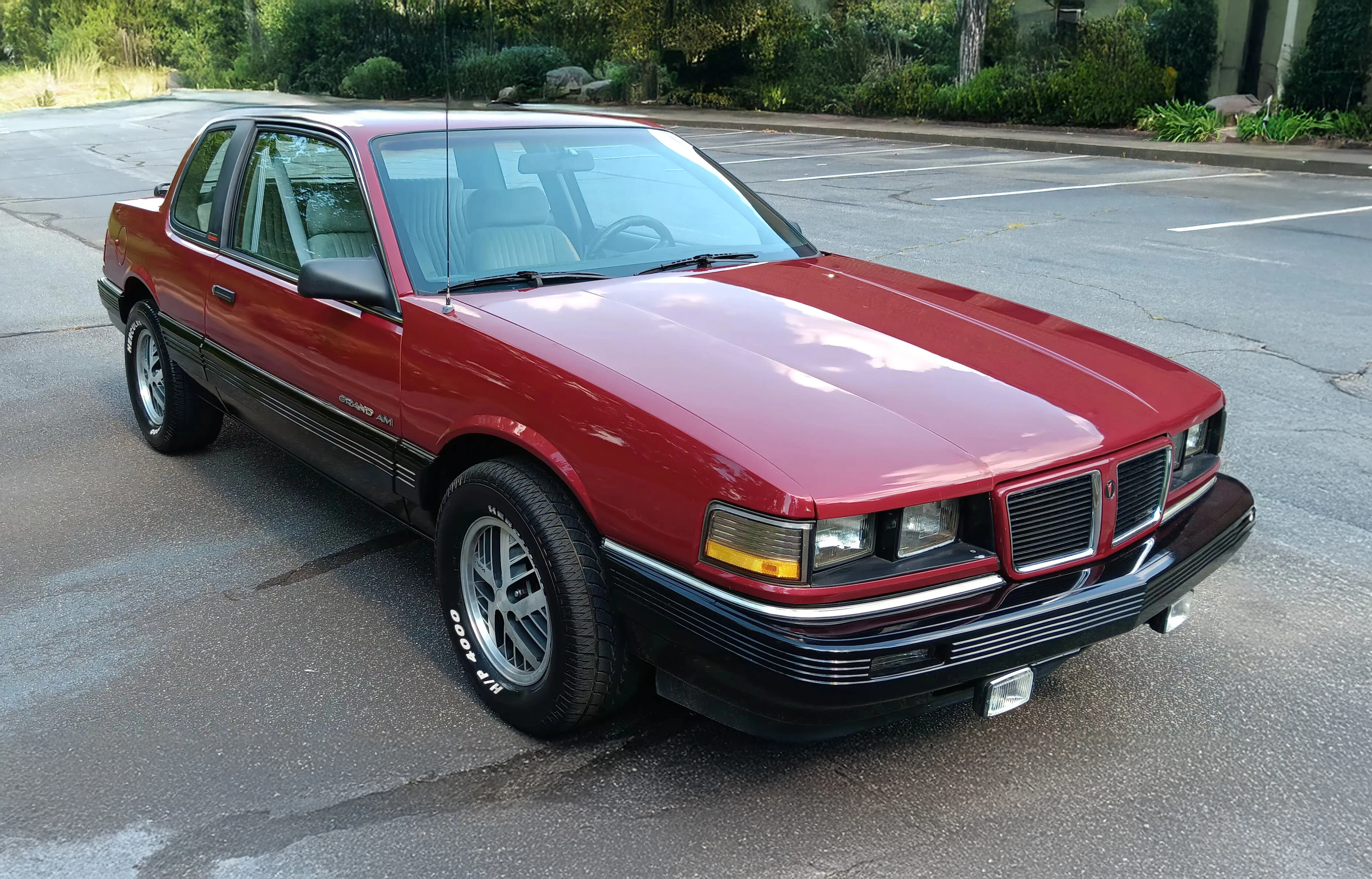 1988 Pontiac Grand Am LE Coupe