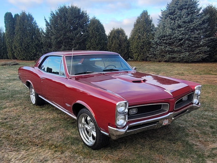 Tri-Power-Equipped 1966 Pontiac GTO Hardtop Coupe 4-Speed