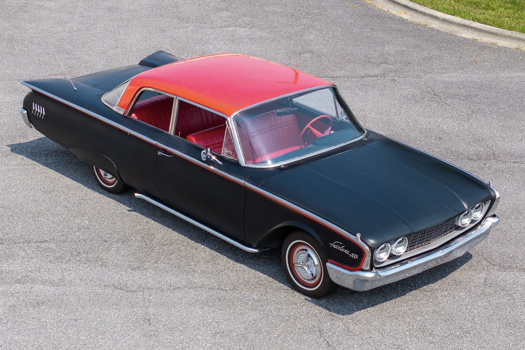 1960 Ford Fairlane 500 Club Sedan