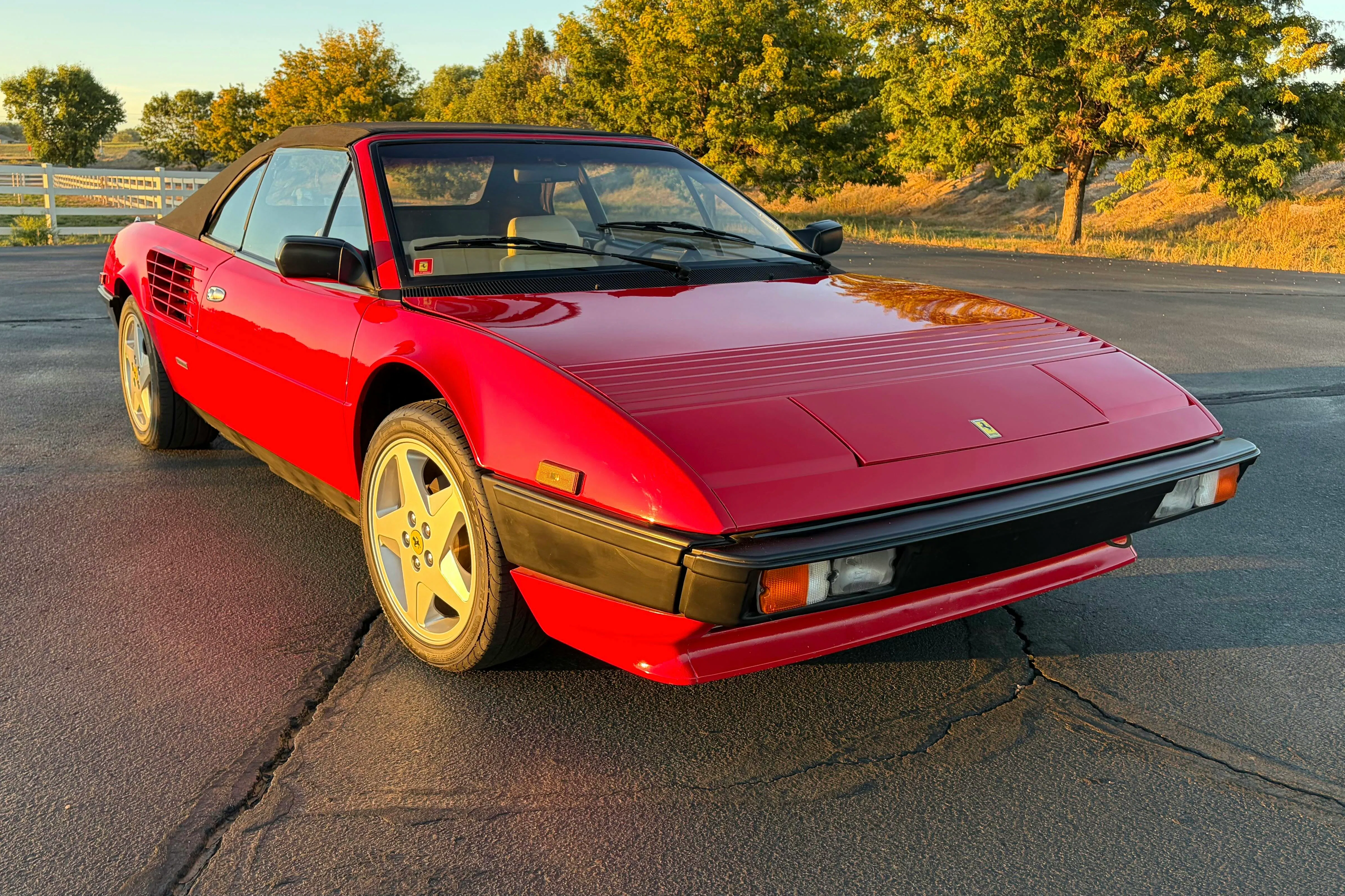 Euro 1985 Ferrari Mondial Quattrovalvole Cabriolet