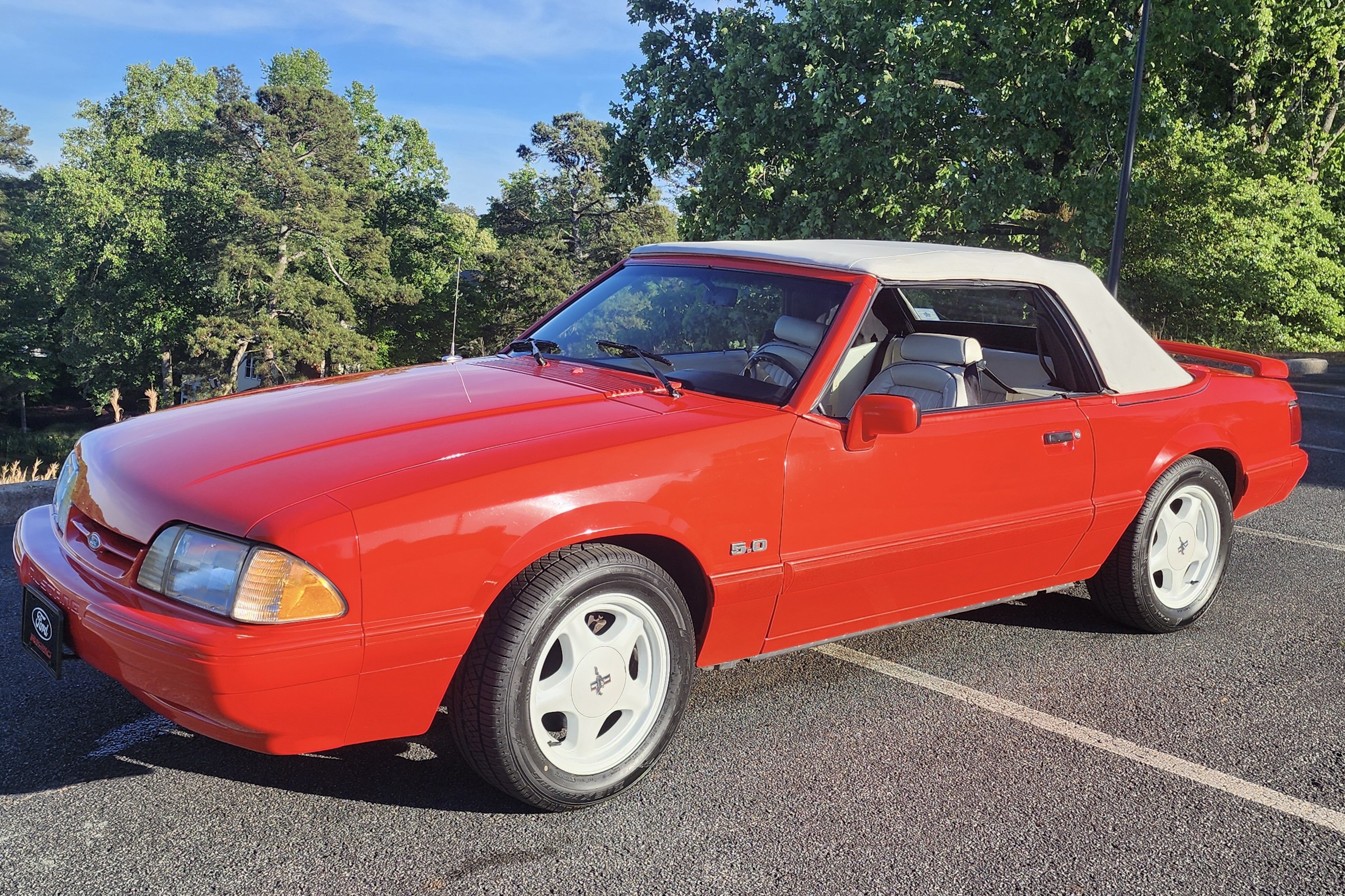 1992 Ford Mustang Convertible LX 5.0 Summer Edition 5-Speed