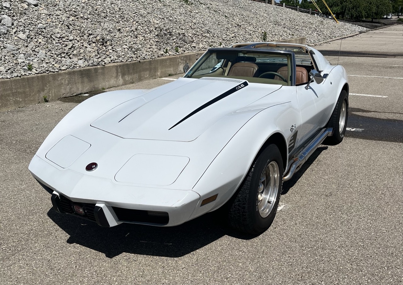 1976 Chevrolet Corvette 5-Speed