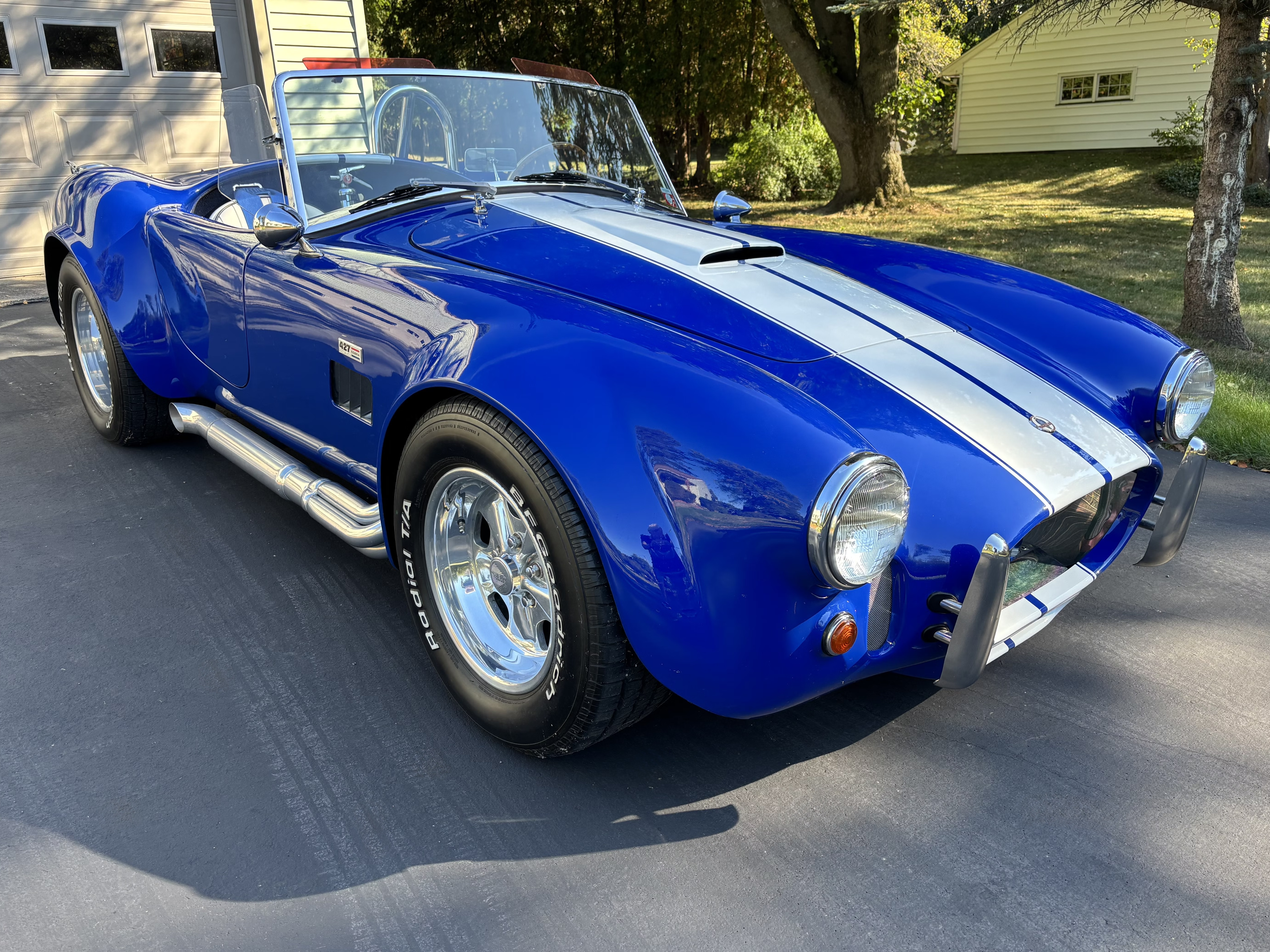 351-Powered Antique & Collectible Autos Cobra Replica 5-Speed