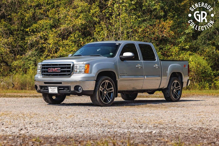 2010 GMC Sierra SLE 4x4 Pickup