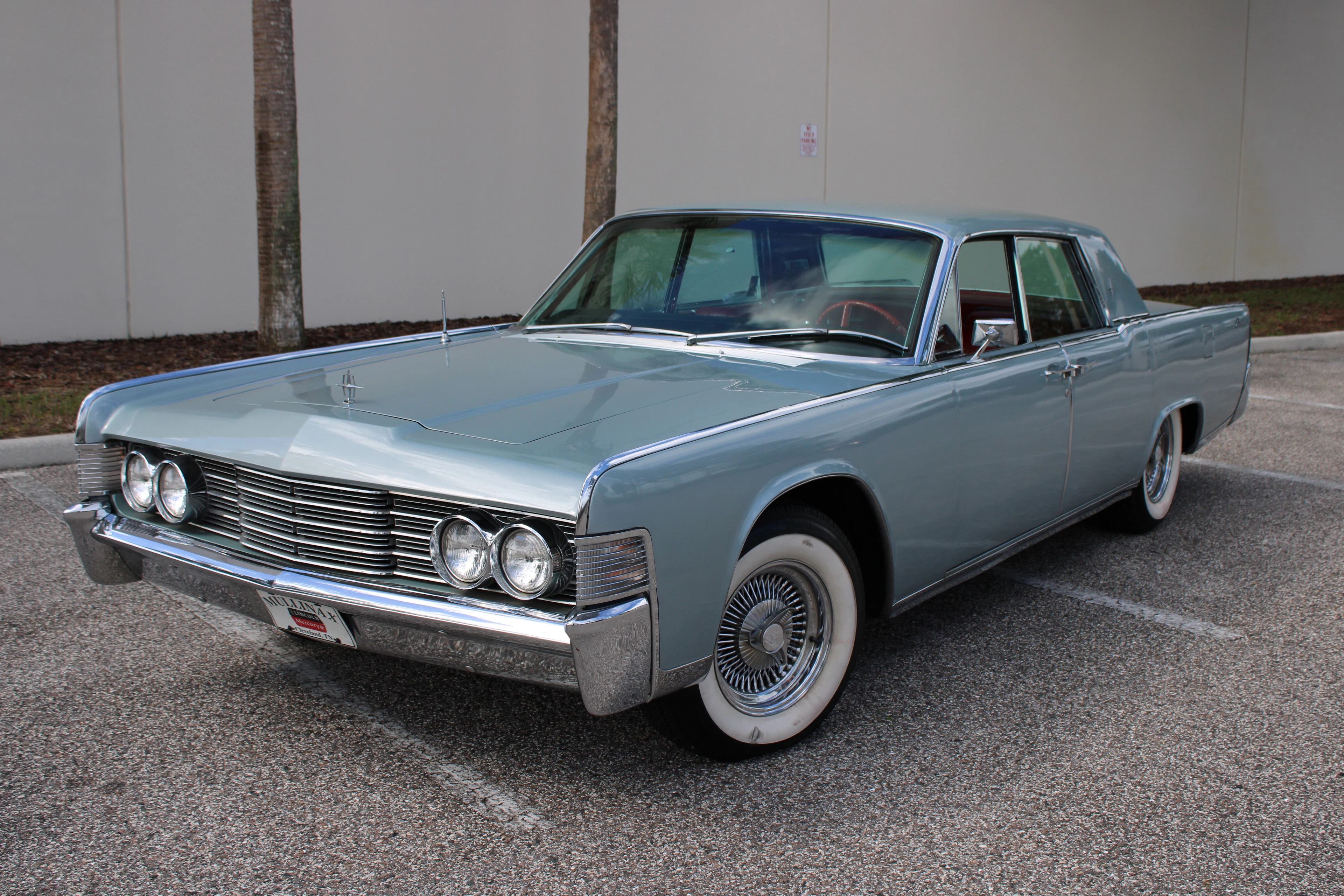 1965 Lincoln Continental 4-Door Sedan