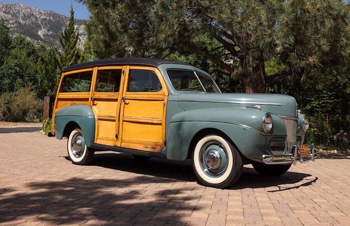 1941 Ford 11A Super De Luxe Station Wagon