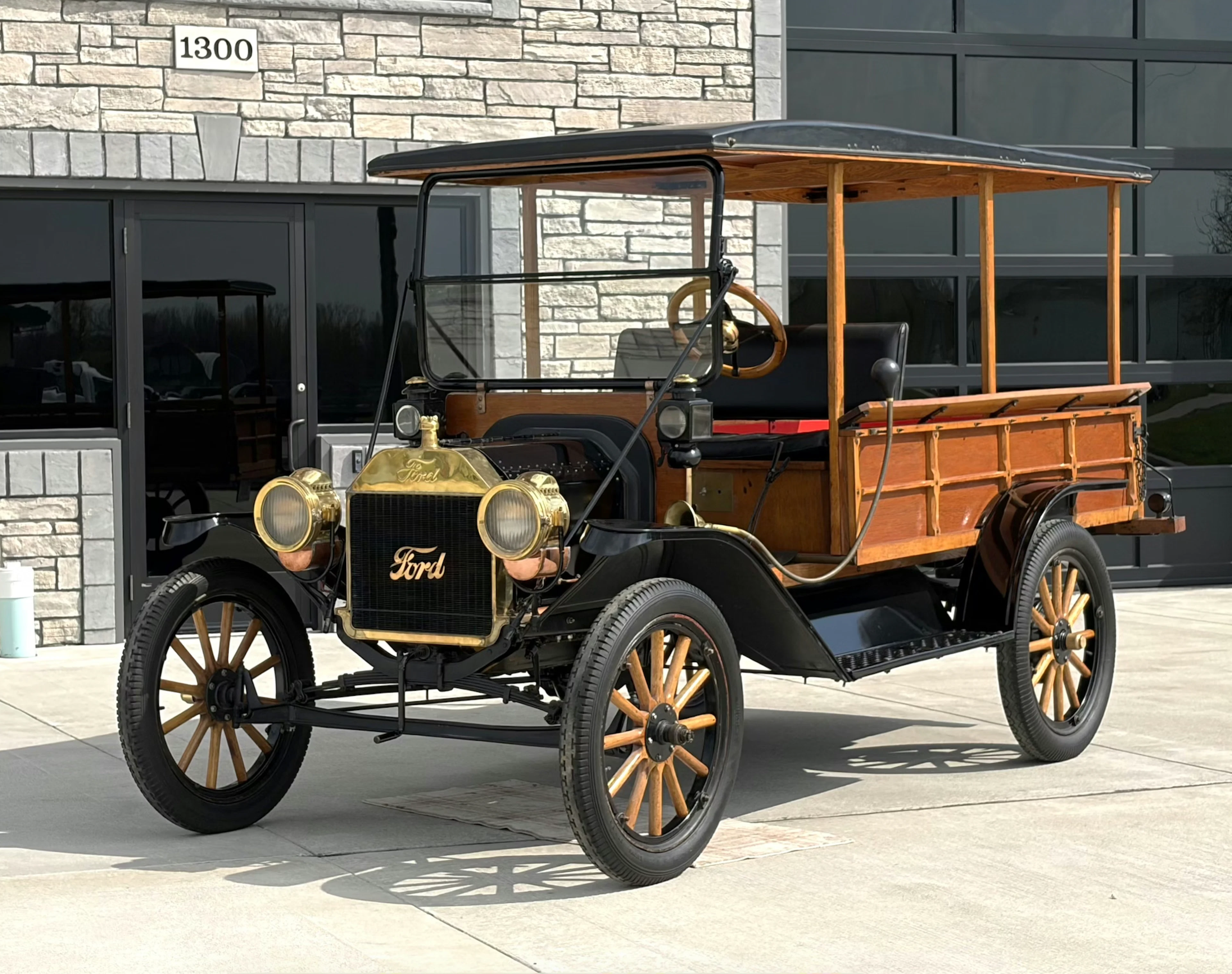 1913 Ford Model T Huckster