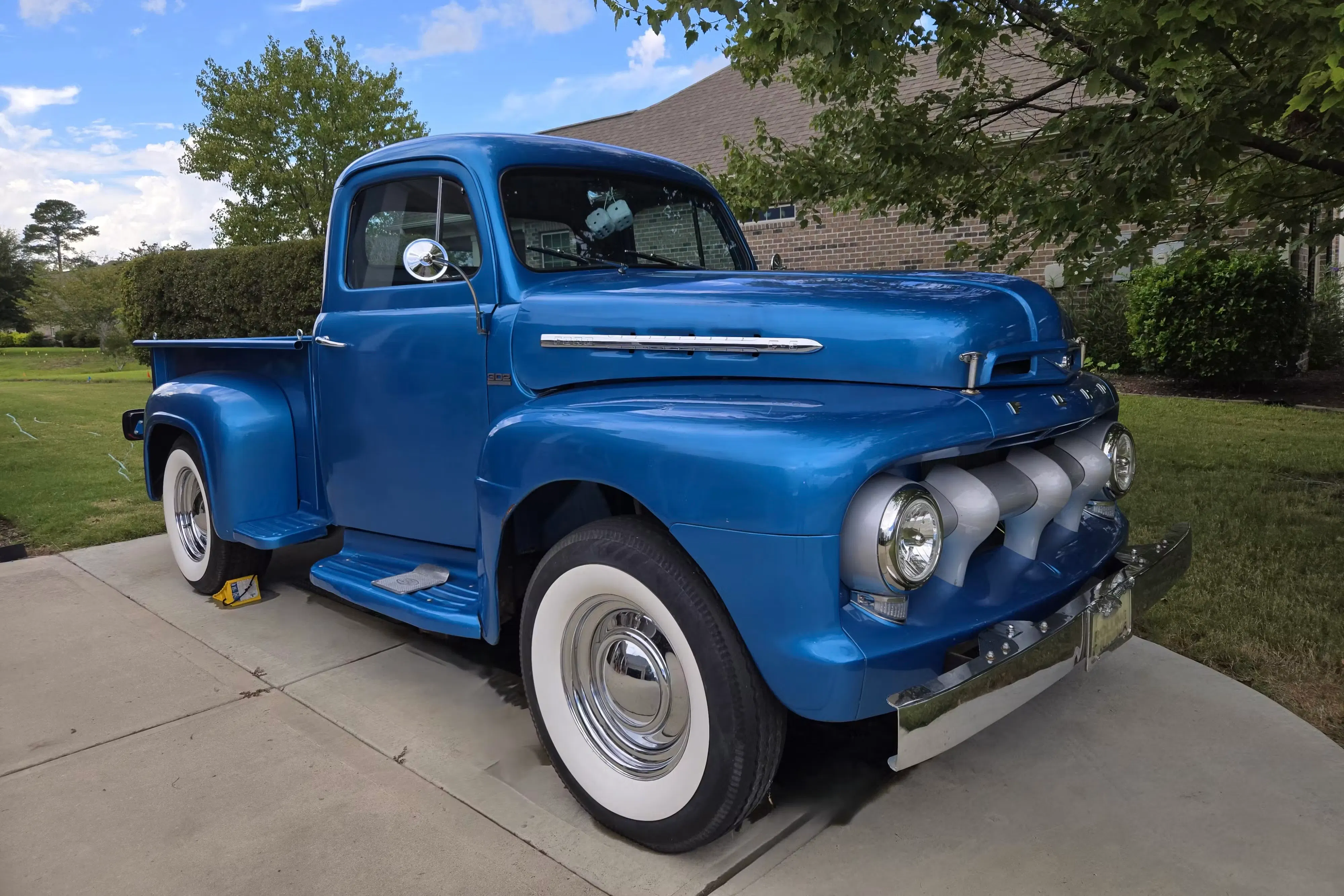 Modified 302-Powered 1952 Ford F5