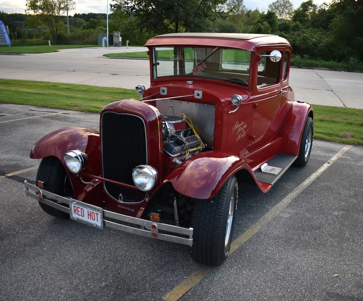 350-Powered 1930 Ford Model A 5-Window Coupe Street Rod