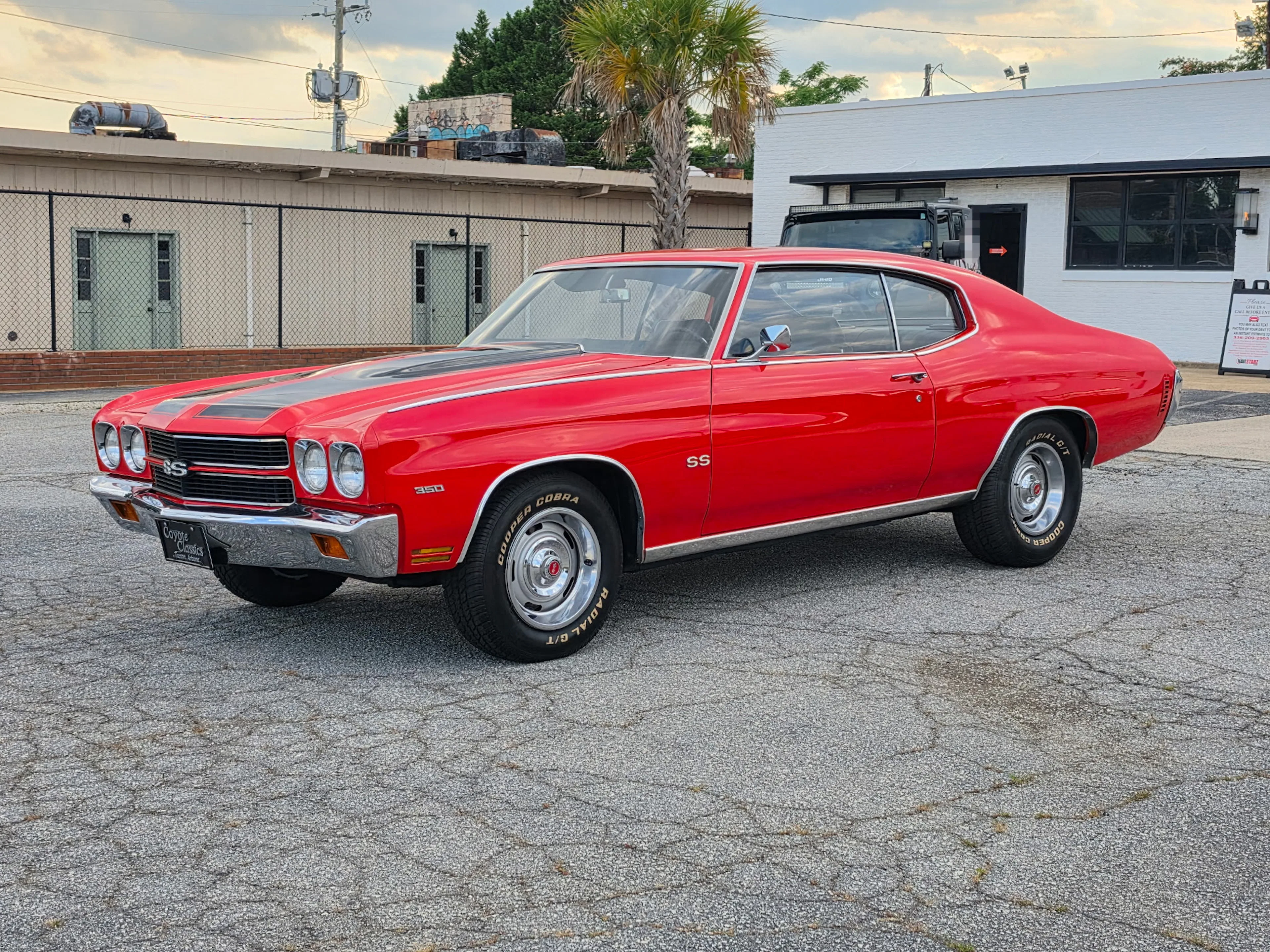 Modified SS-Style 1970 Chevrolet Chevelle Malibu Sport Coupe