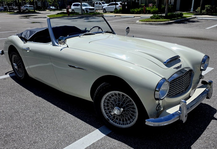 1959 Austin-Healey 100-6 BN4 4-Seat Roadster