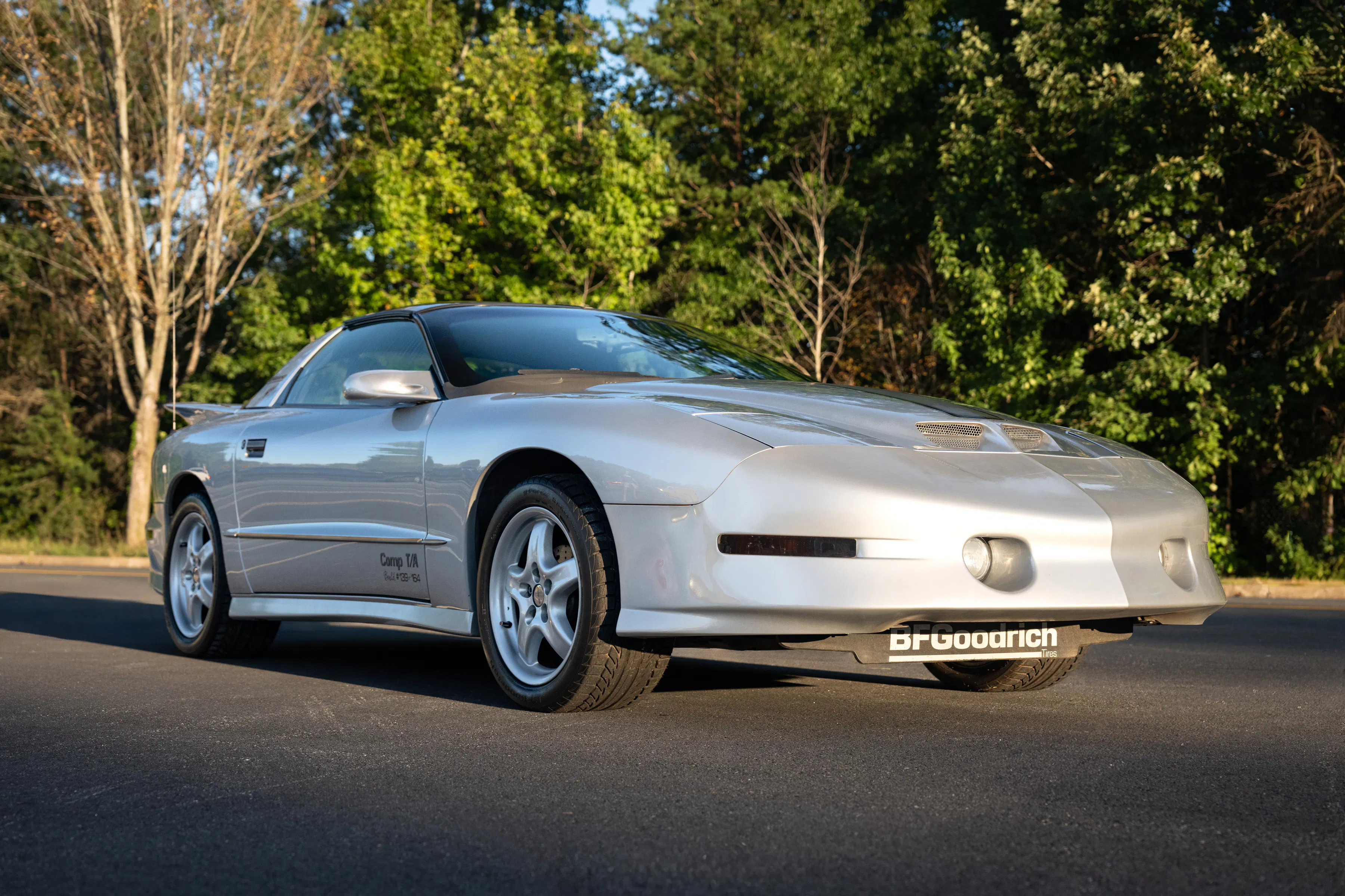 Modified 1997 Pontiac Firebird Trans Am Comp T/A 6-Speed