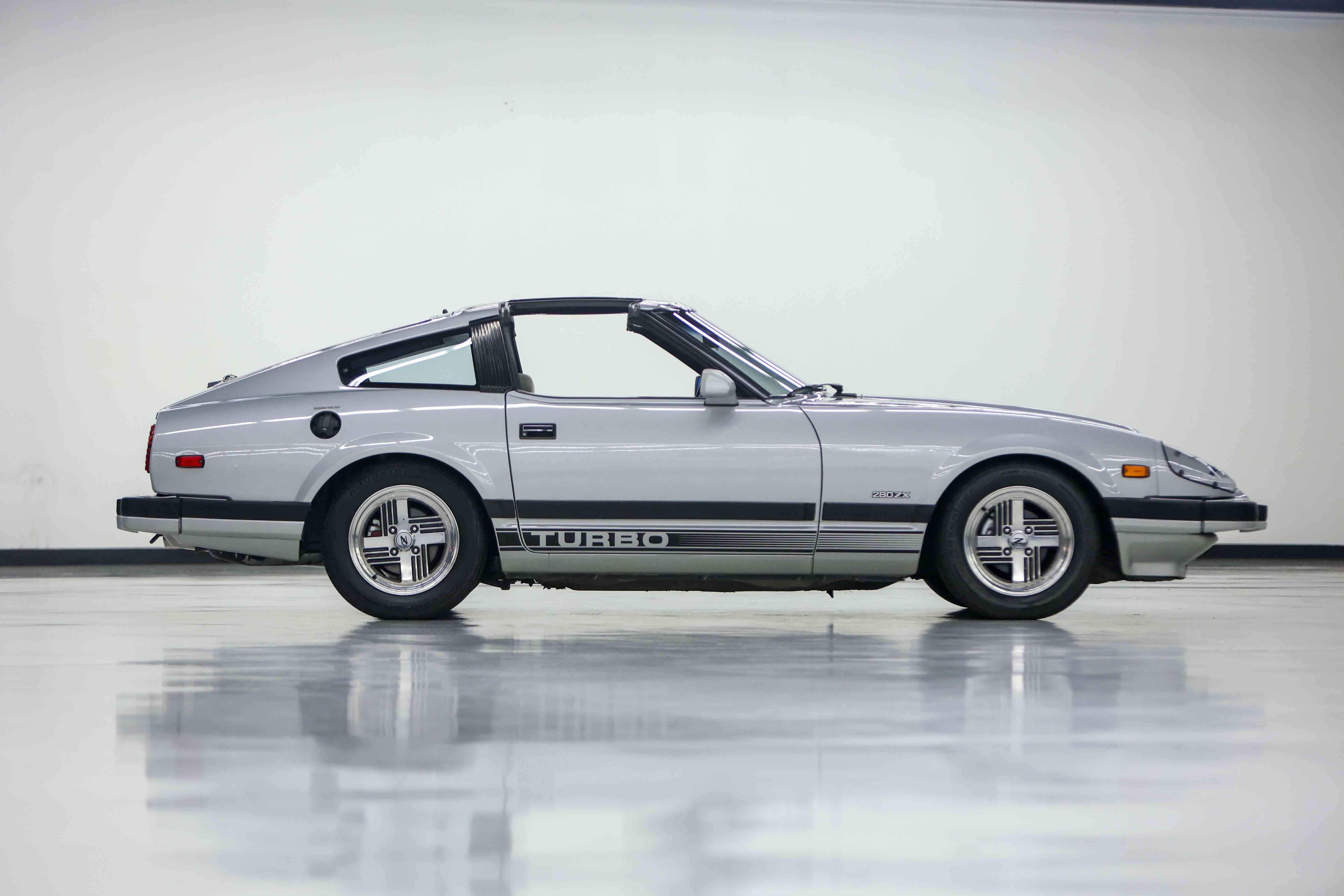 よっぴ 1983 Datsun 280ZX Turbo For Sale $18,000 - JDM Supply