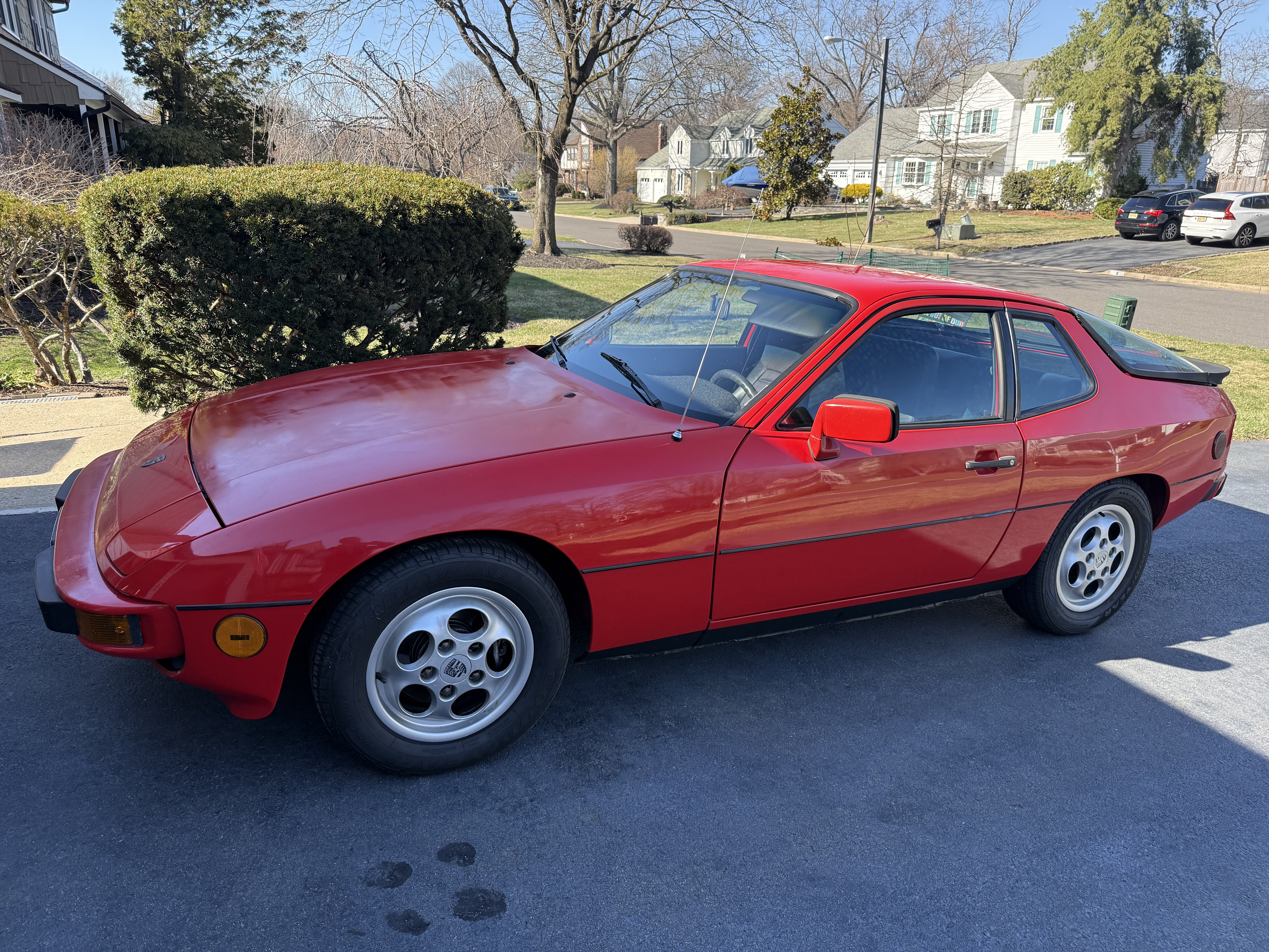 1987 Porsche 924S 5-Speed
