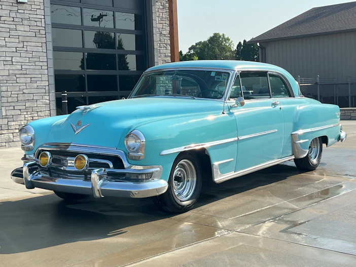1954 Chrysler New Yorker Deluxe Newport