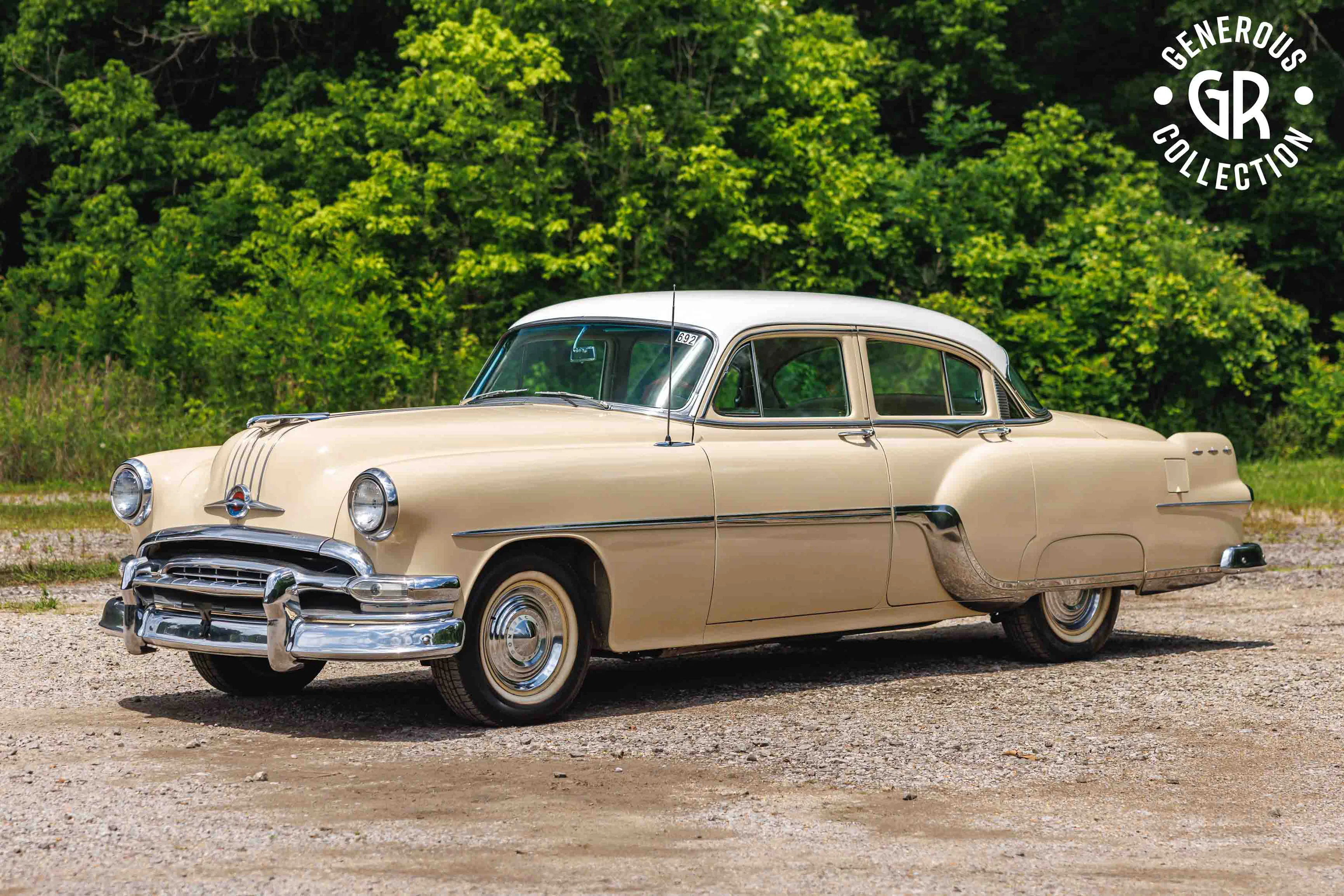 1954 Pontiac Star Chief 4-Door Sedan