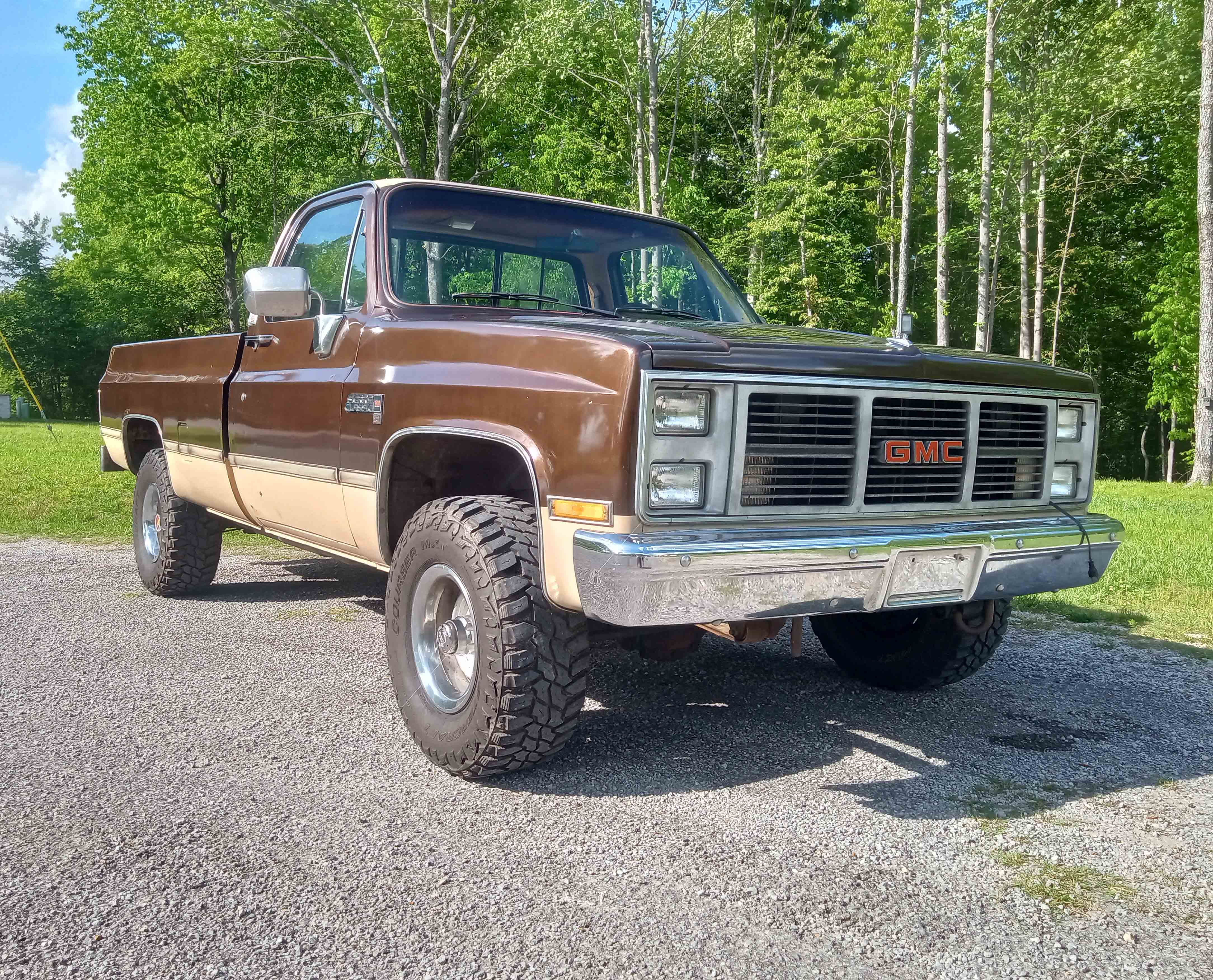 1985 GMC K10 Sierra Classic 4x4