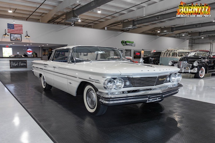 1960 Pontiac Bonneville Vista Hardtop