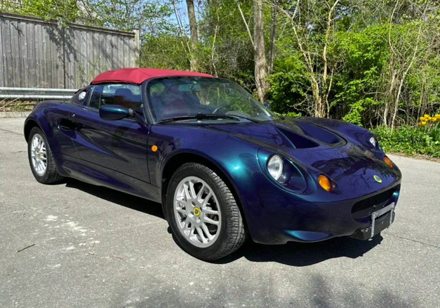 12k-Mile 2000 Lotus Elise S1 5-Speed