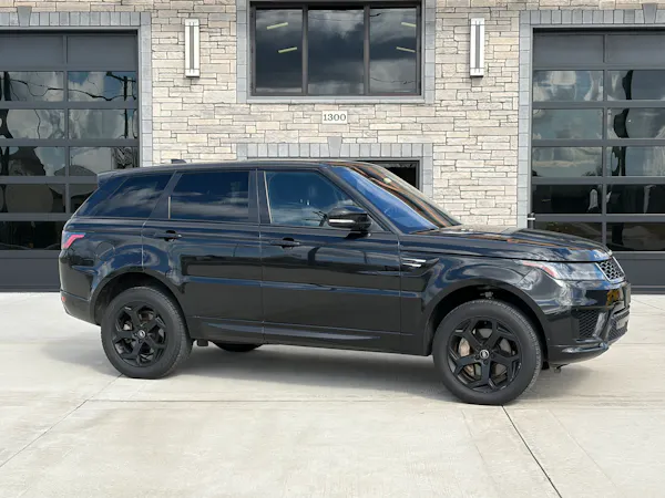 2019 Land Rover Range Rover Sport HSE: market value and price history