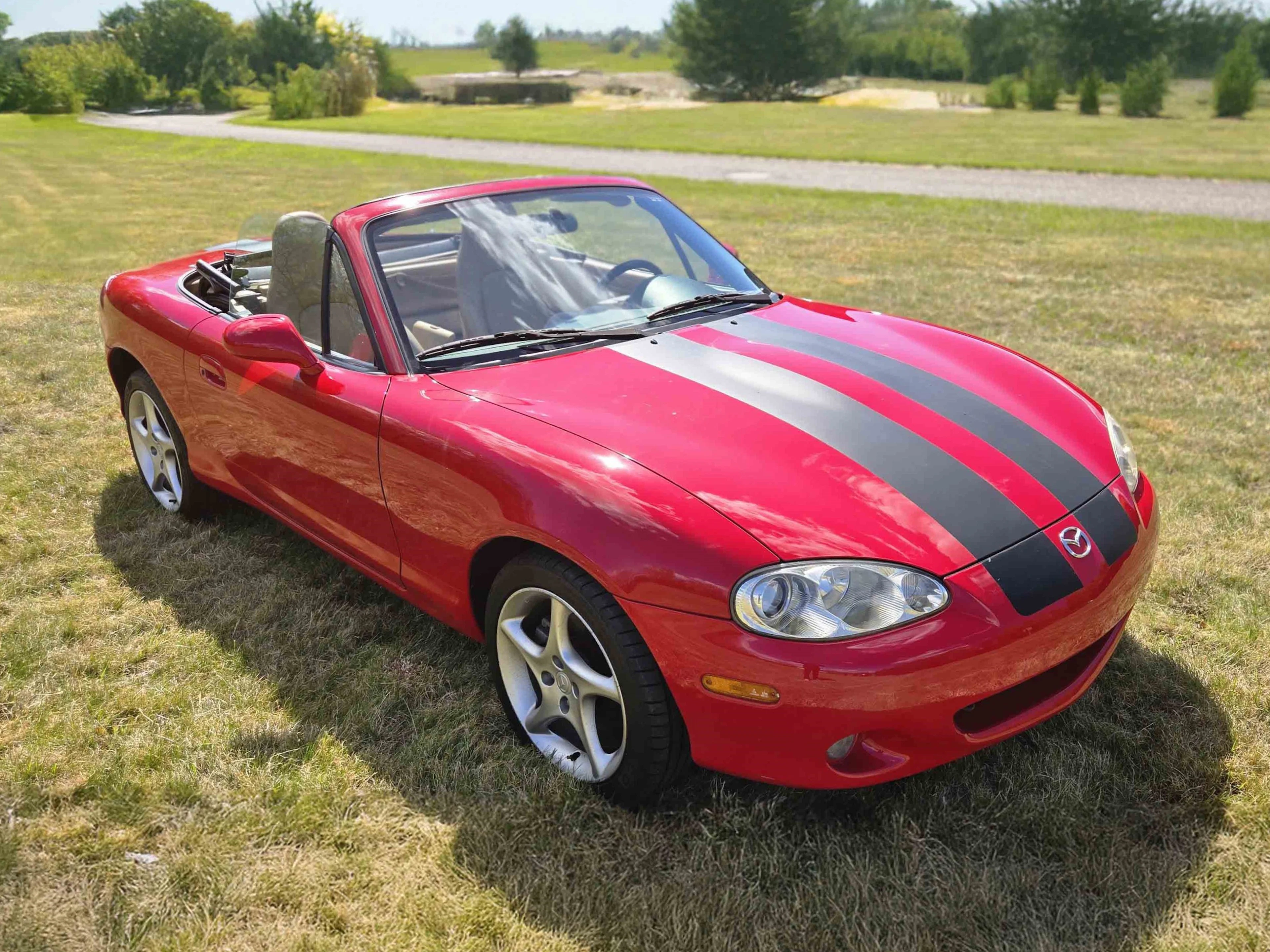 16k-Mile 2001 Mazda MX-5 Miata Six-Speed