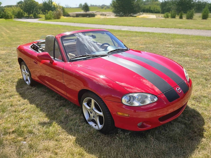 16k-Mile 2001 Mazda MX-5 Miata Six-Speed