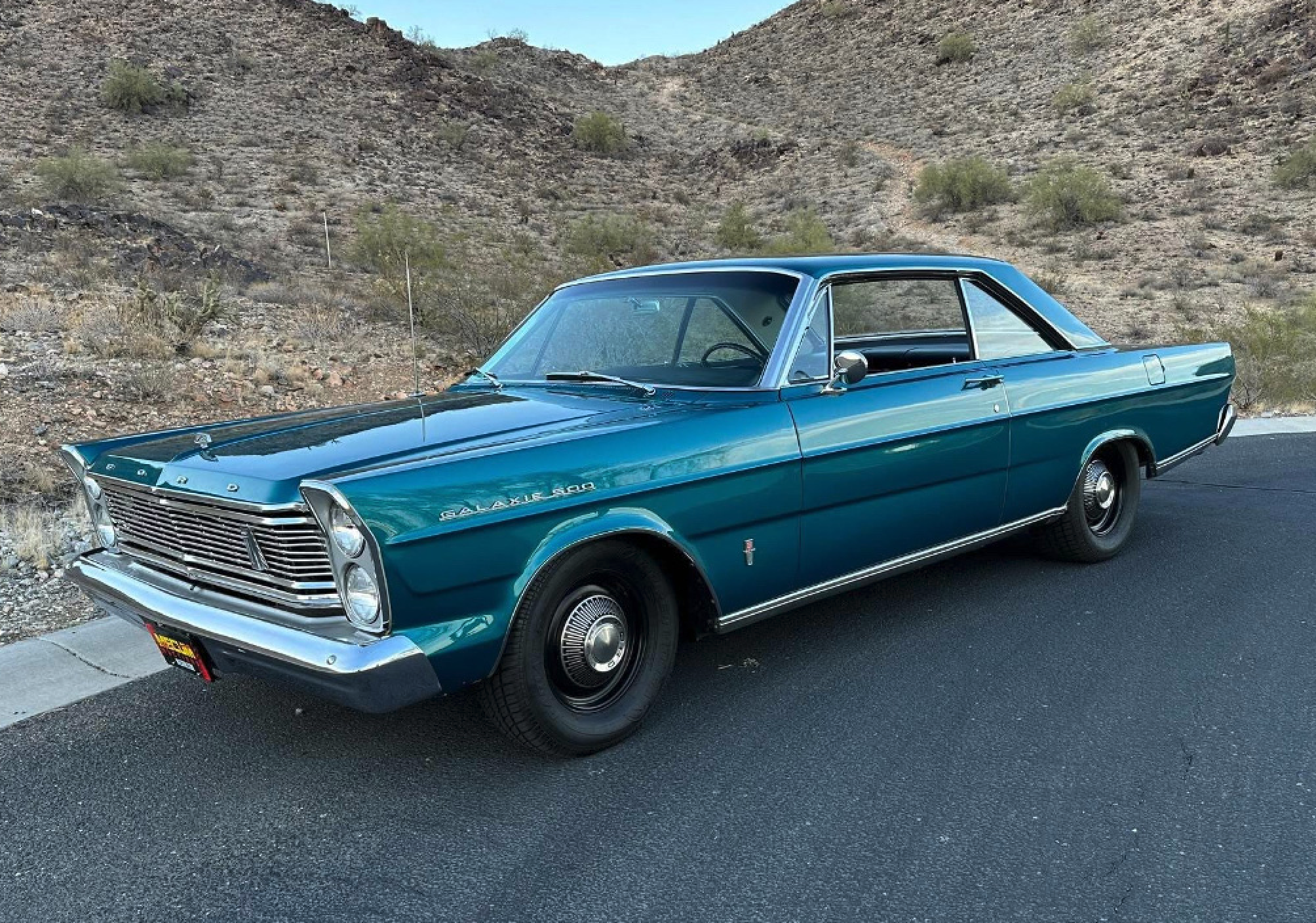 390-Powered 1965 Ford Galaxie 500 Fastback
