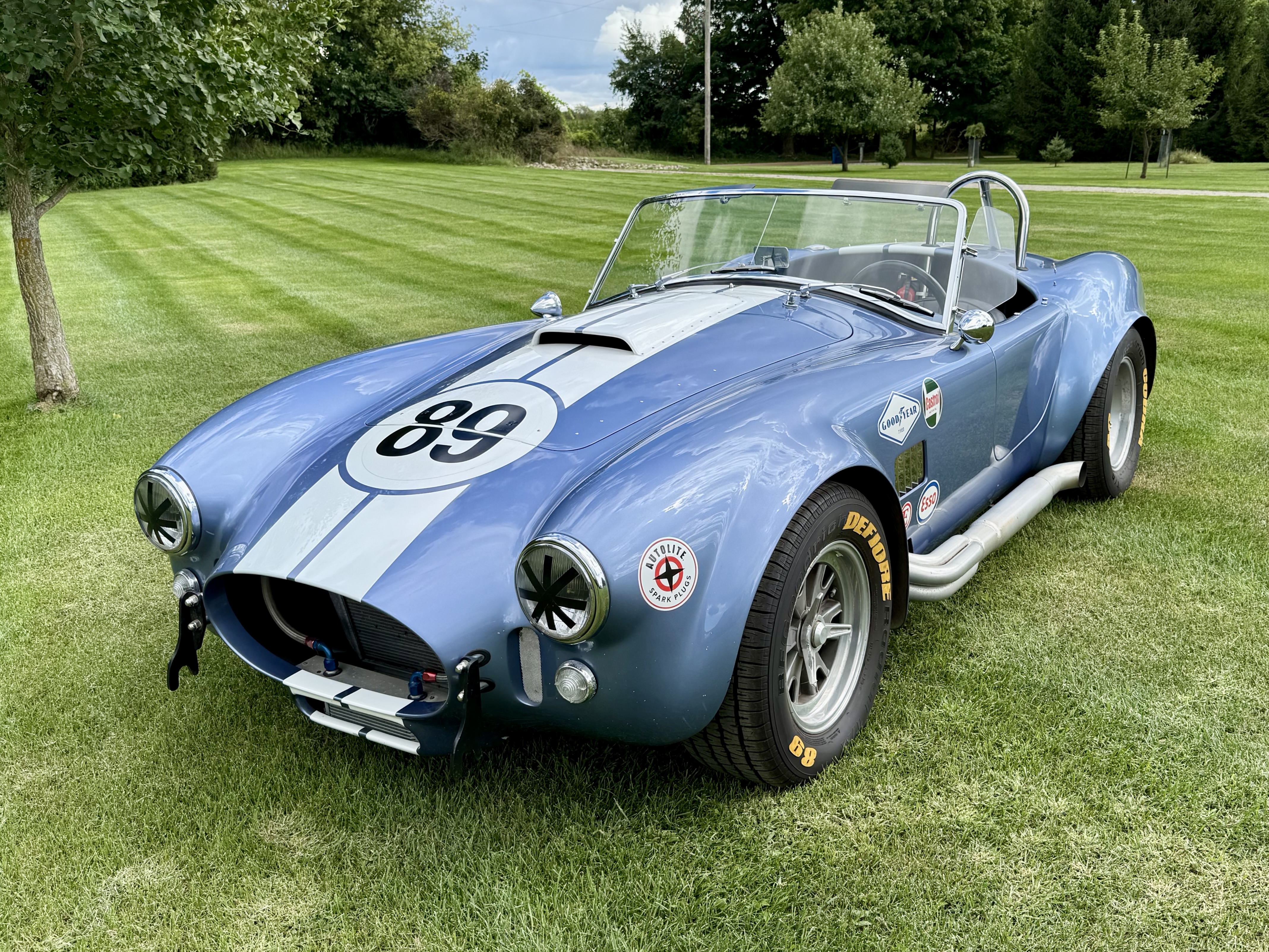 351 Stroker-Powered Superformance AC Cobra 5-Speed