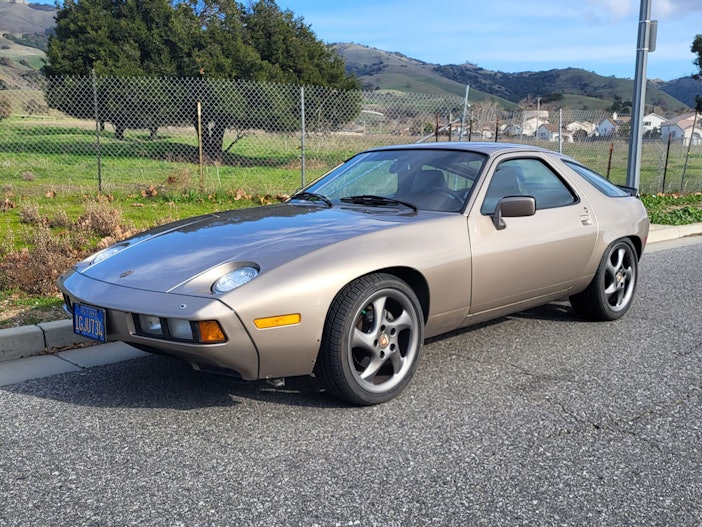 1983 Porsche 928 S Five-Speed
