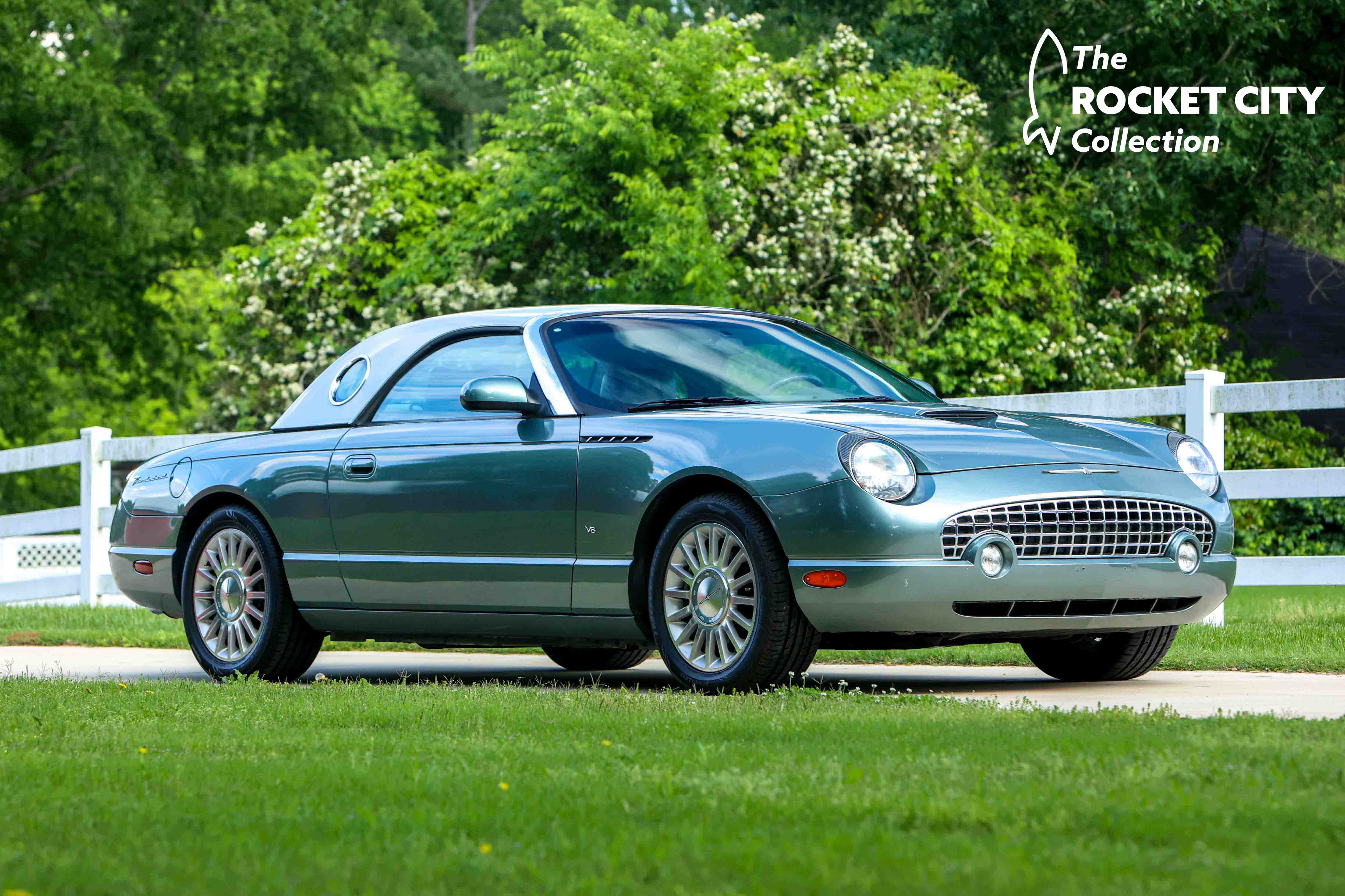 2004 Ford Thunderbird Pacific Coast Roadster
