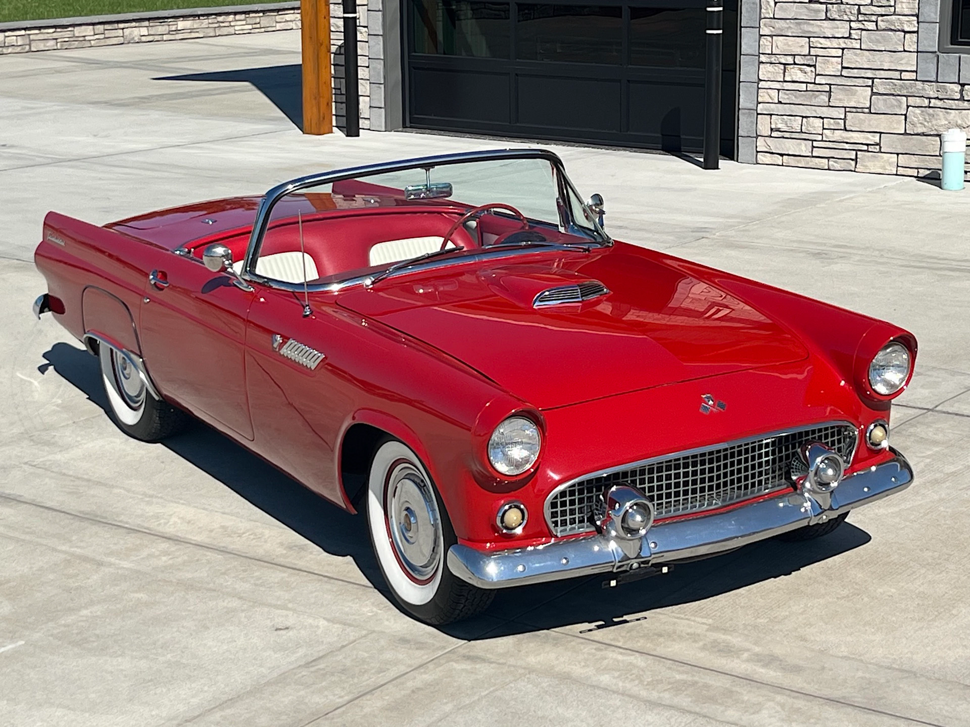 1955 Ford Thunderbird