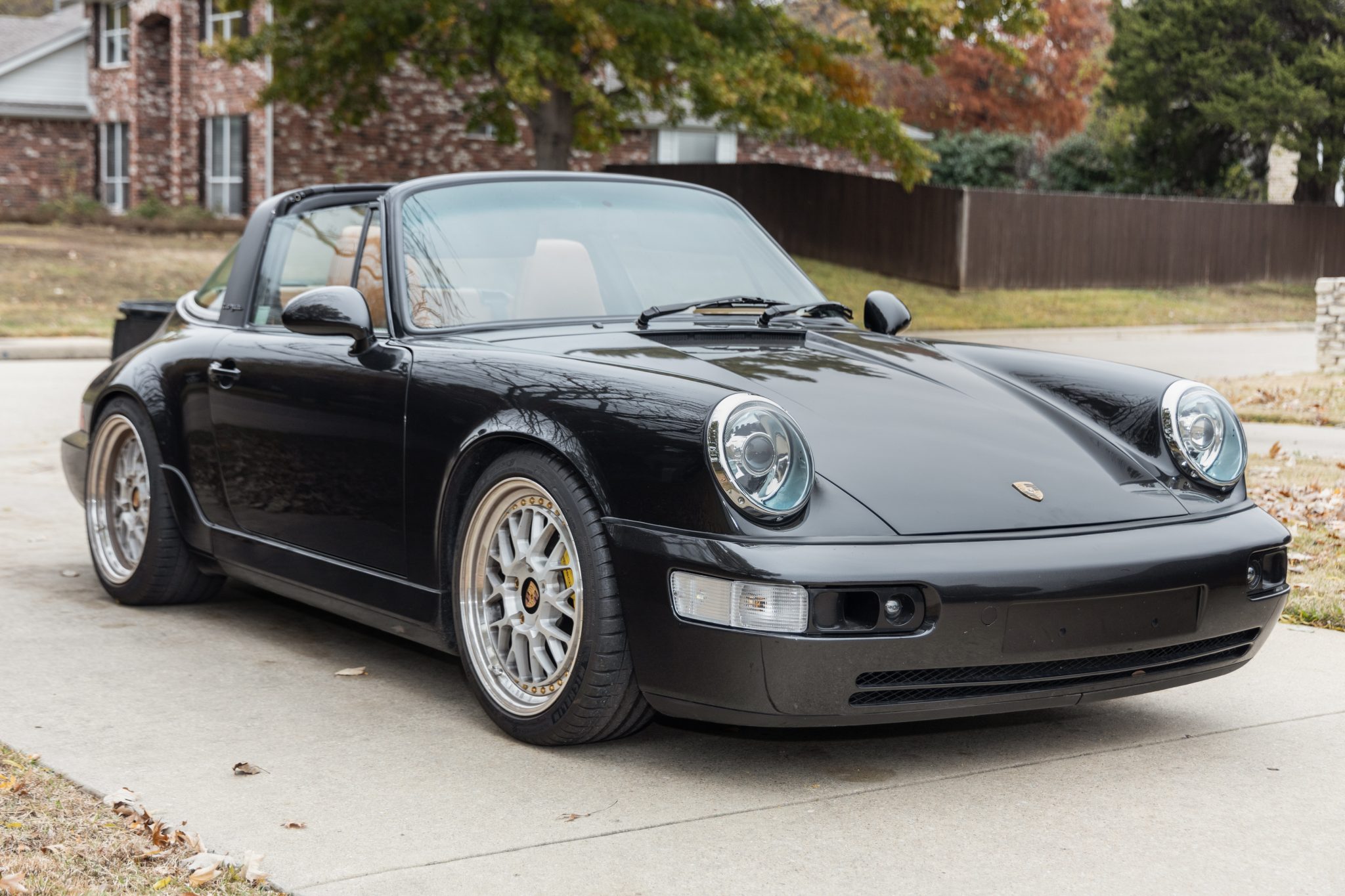 1992 Porsche 911 Carrera 2 Targa Five-Speed
