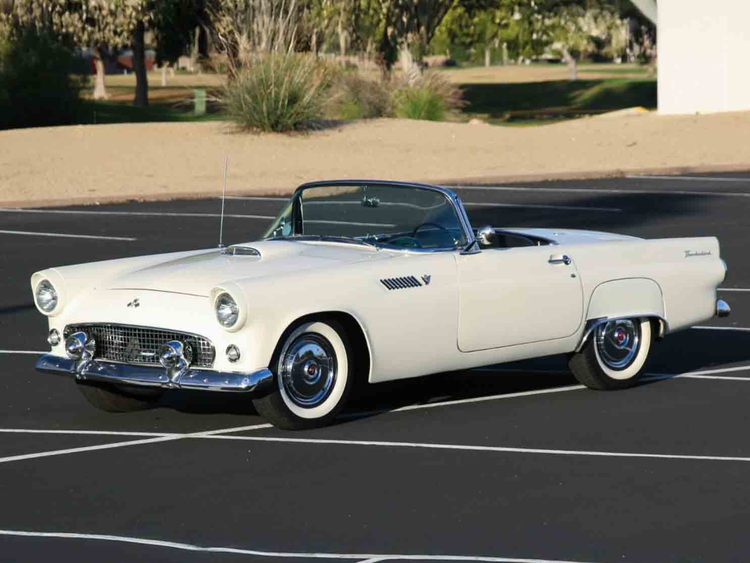 1955 Ford Thunderbird