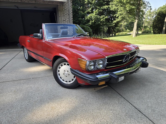1988 Mercedes-Benz 560 SL Convertible