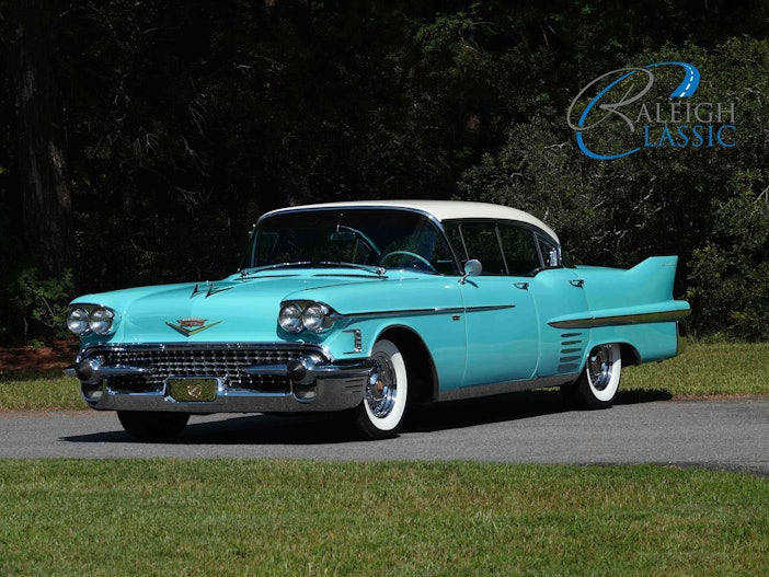 1958 Cadillac Series 62 Sedan de Ville