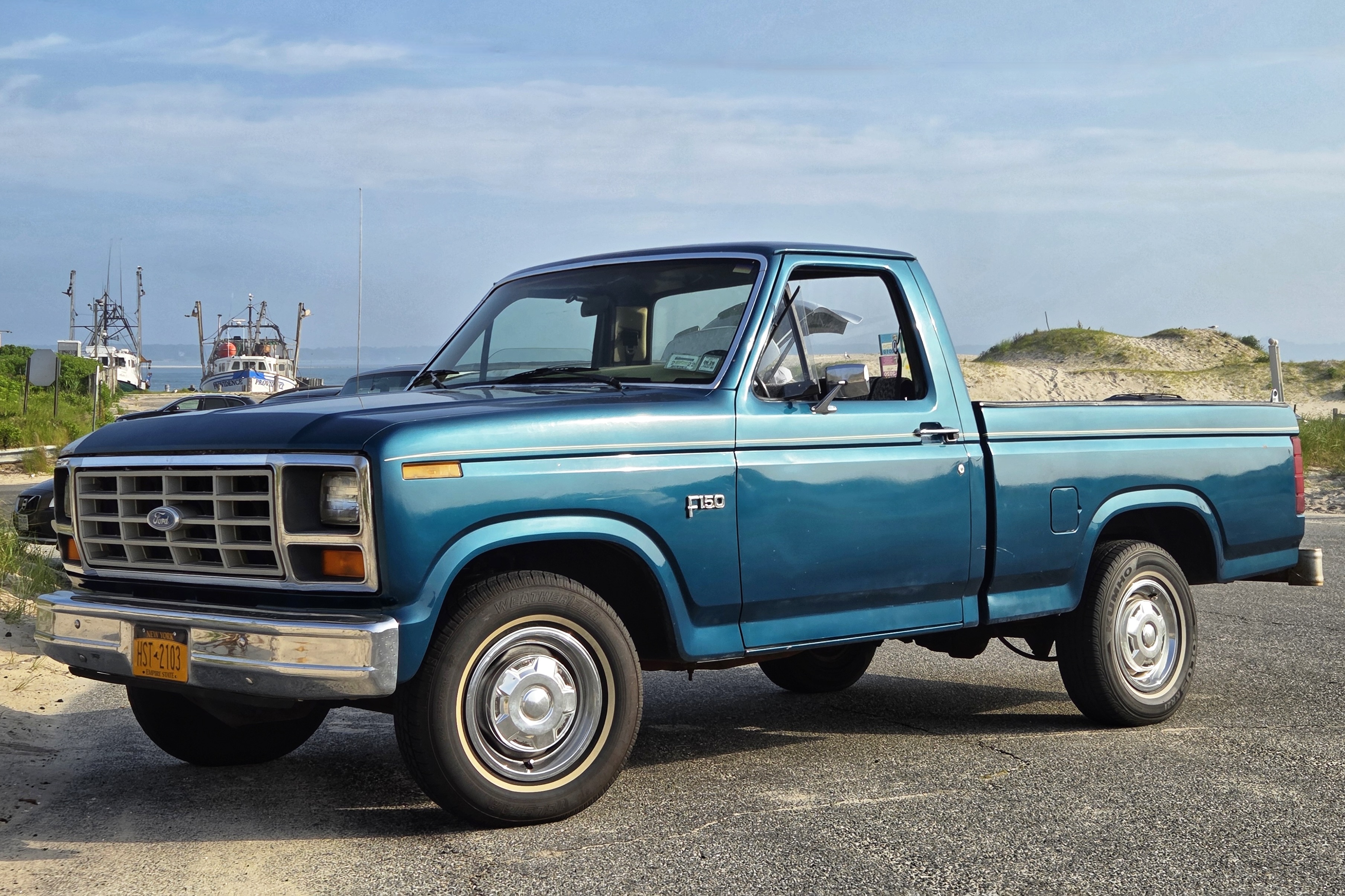 1985 Ford F-150 Standard 3-Speed