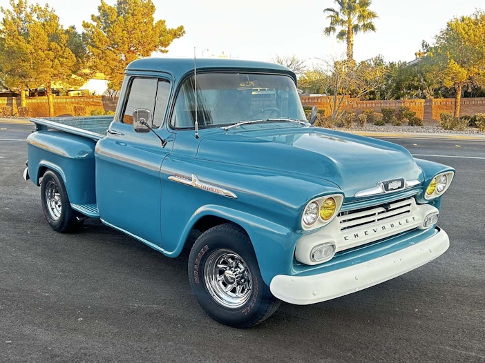 1958 Chevrolet Apache 3100 Stepside