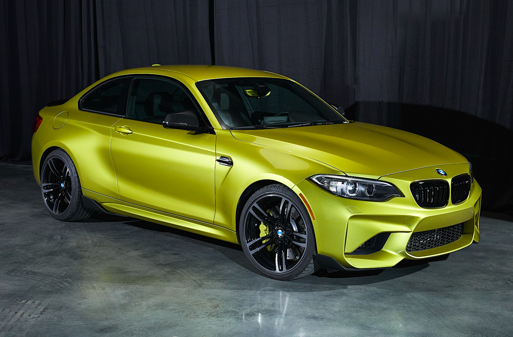 52-Mile Austin Yellow 2017 BMW M2