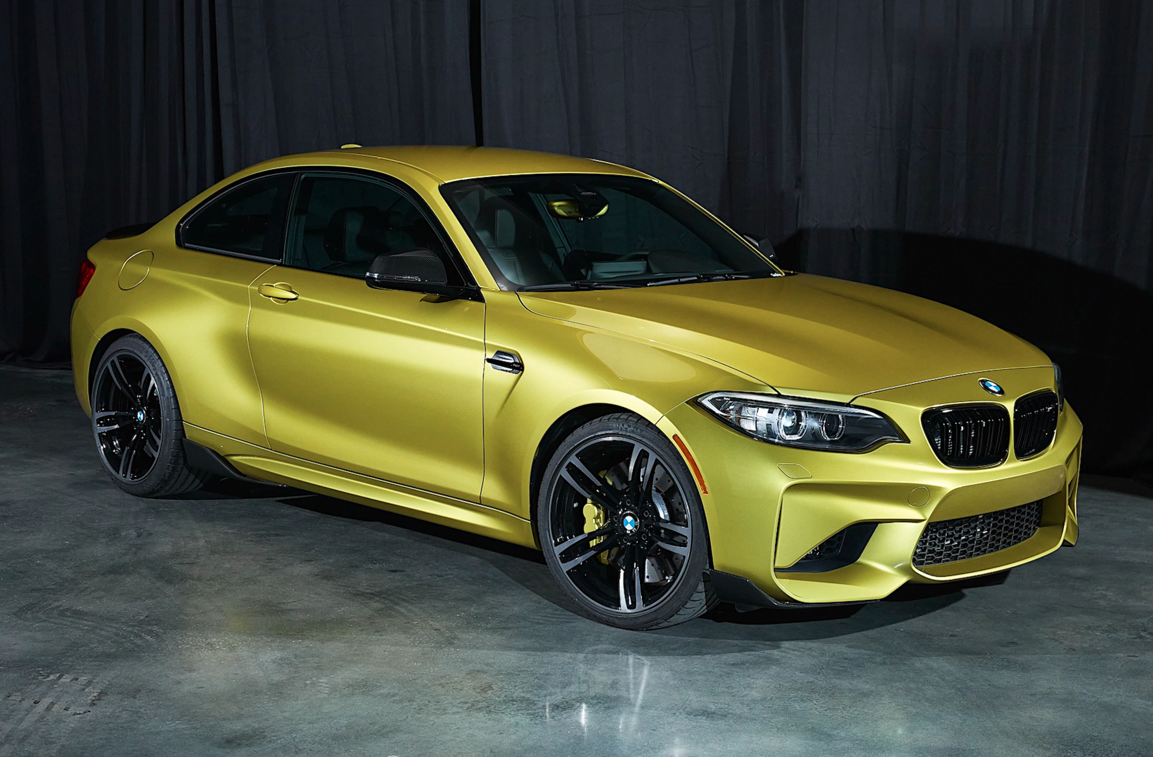 52-Mile Austin Yellow 2017 BMW M2