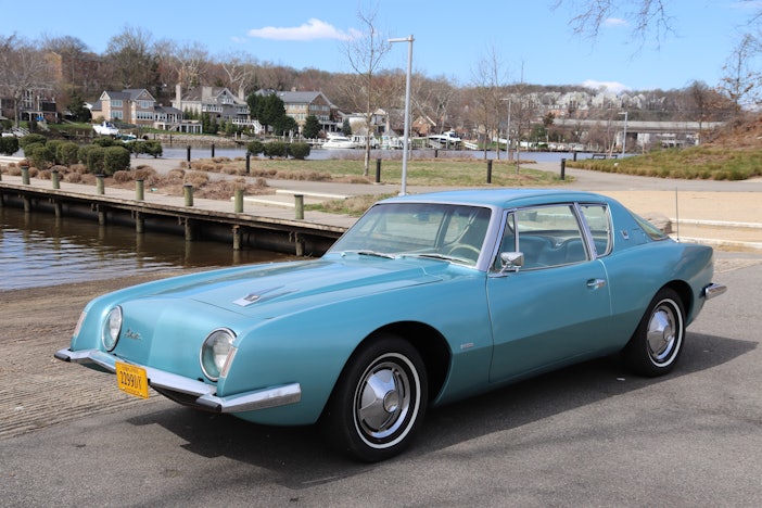 1963 Studebaker Avanti R2
