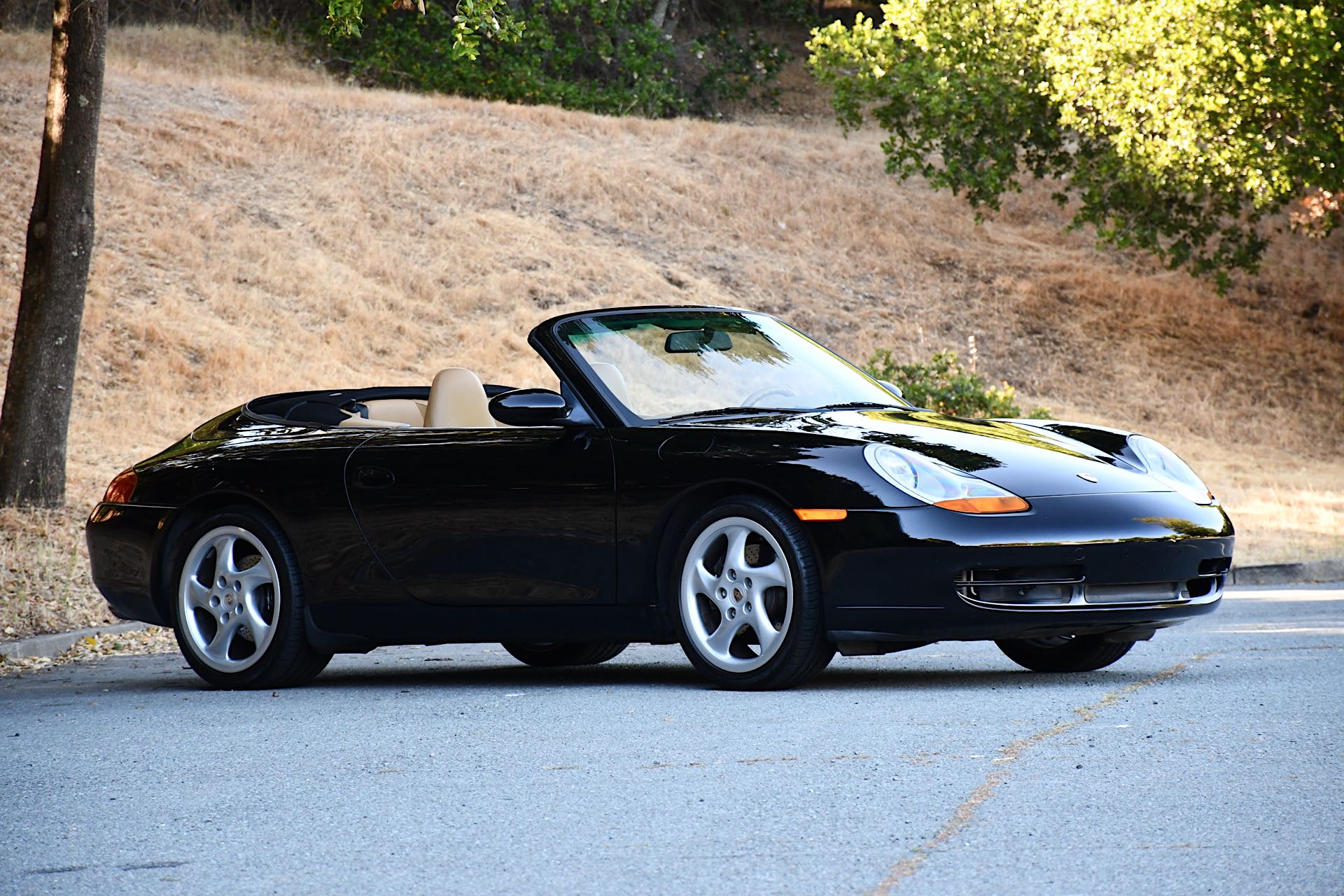 1999 Porsche 911 Carrera Cabriolet Six-Speed