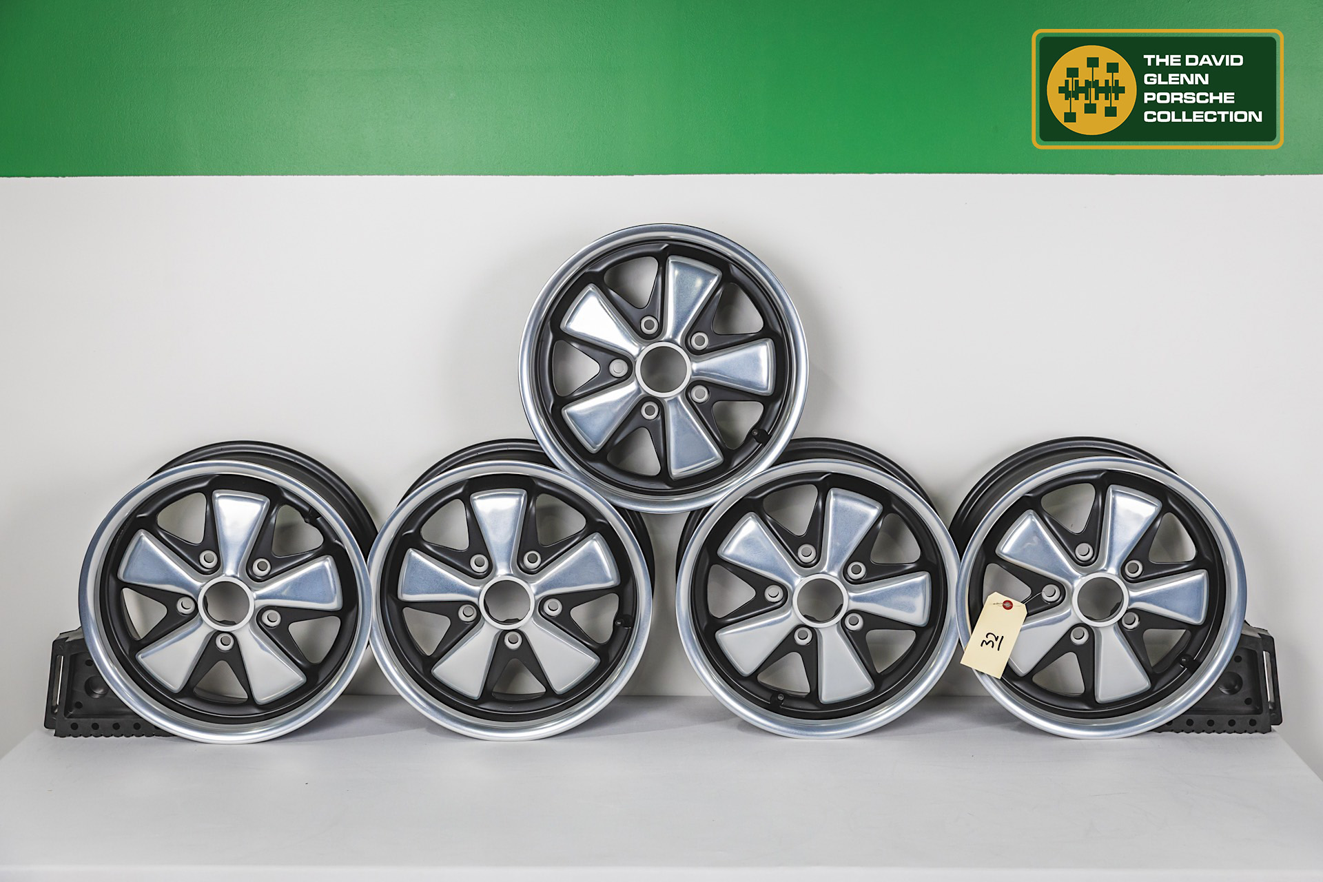 Fuchs Wheels for Porsche, 15x6 (5) (Lot 47)