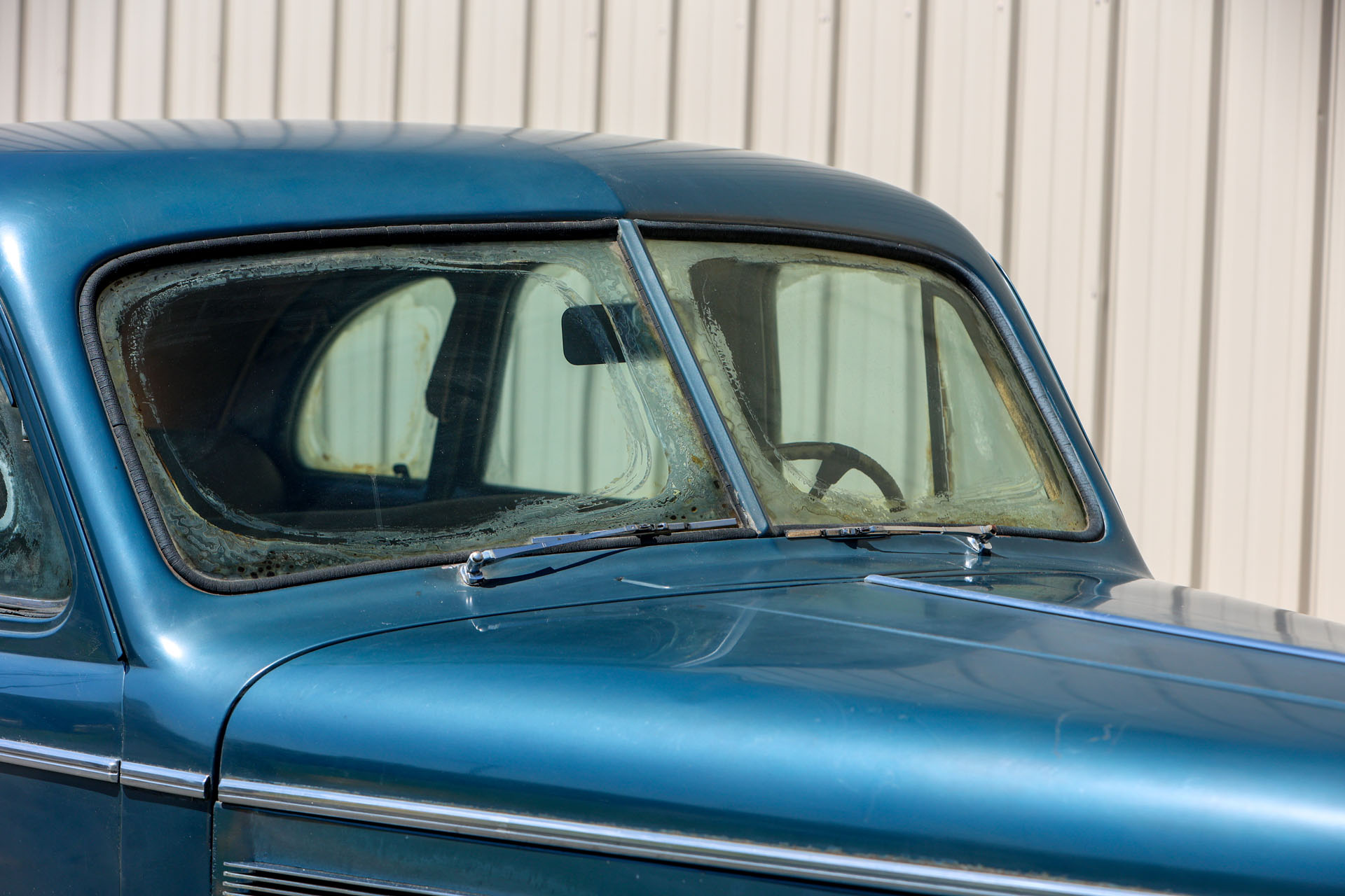 Two-Owner 1939 Buick 41 Special Four-Door Touring Sedan for sale