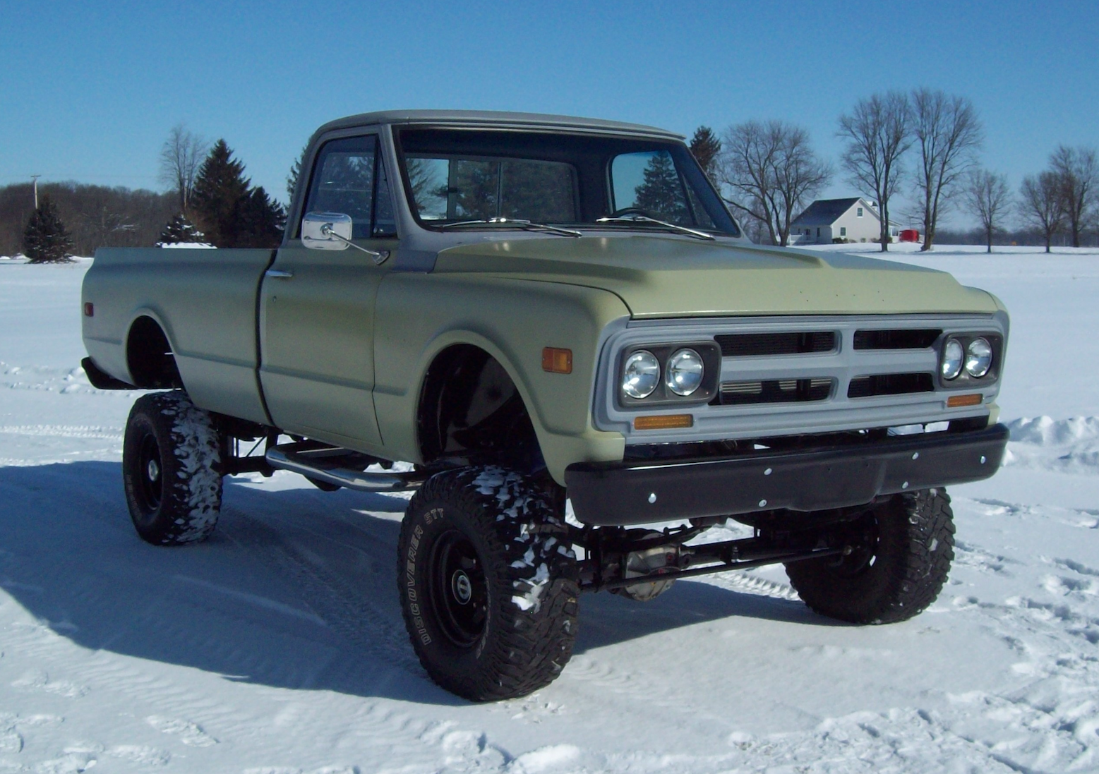 355-Powered 1968 GMC C2500 Pickup 4x4 Conversion